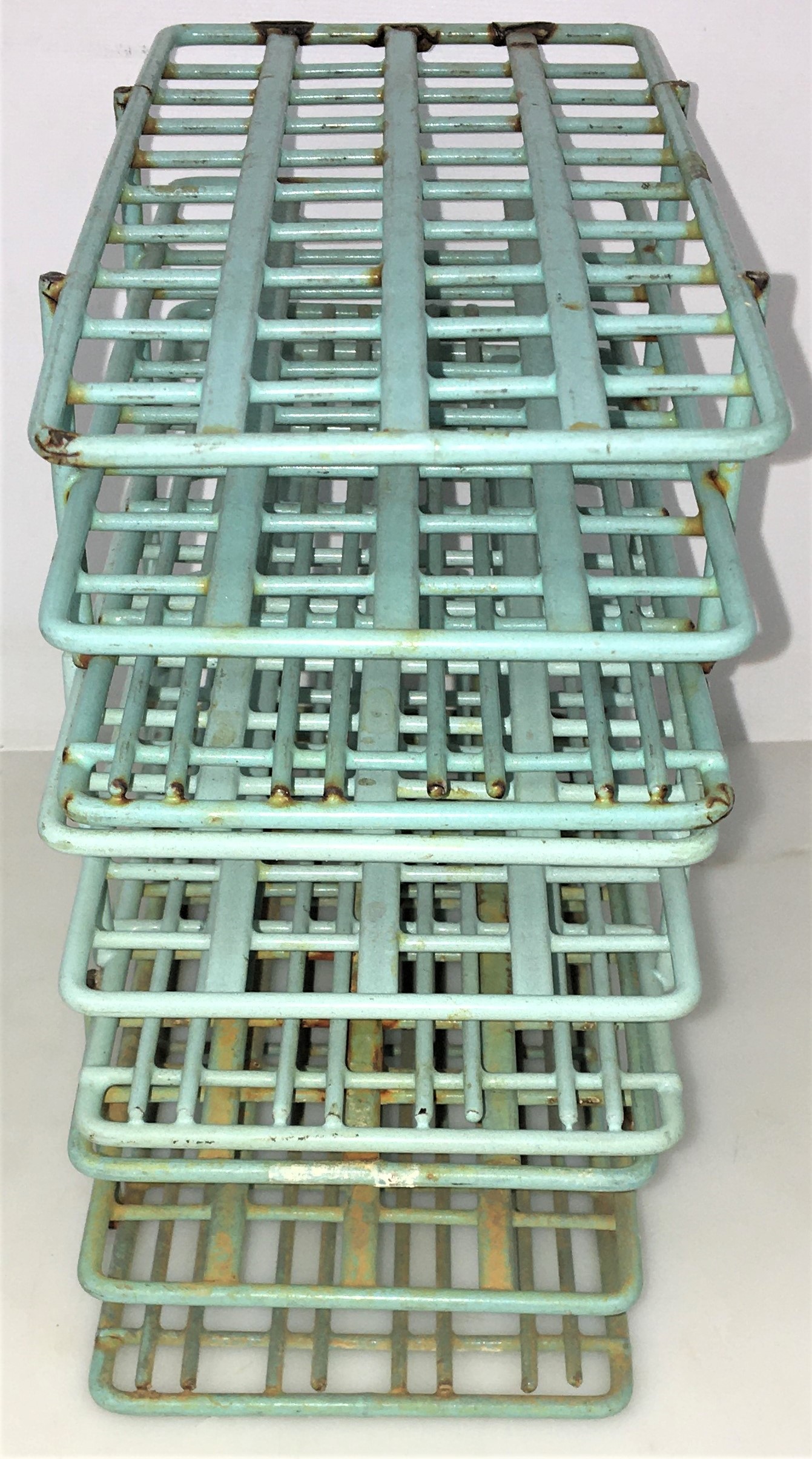 Used Epoxy Coated Wire Centrifuge Tube or Culture Tube Rack