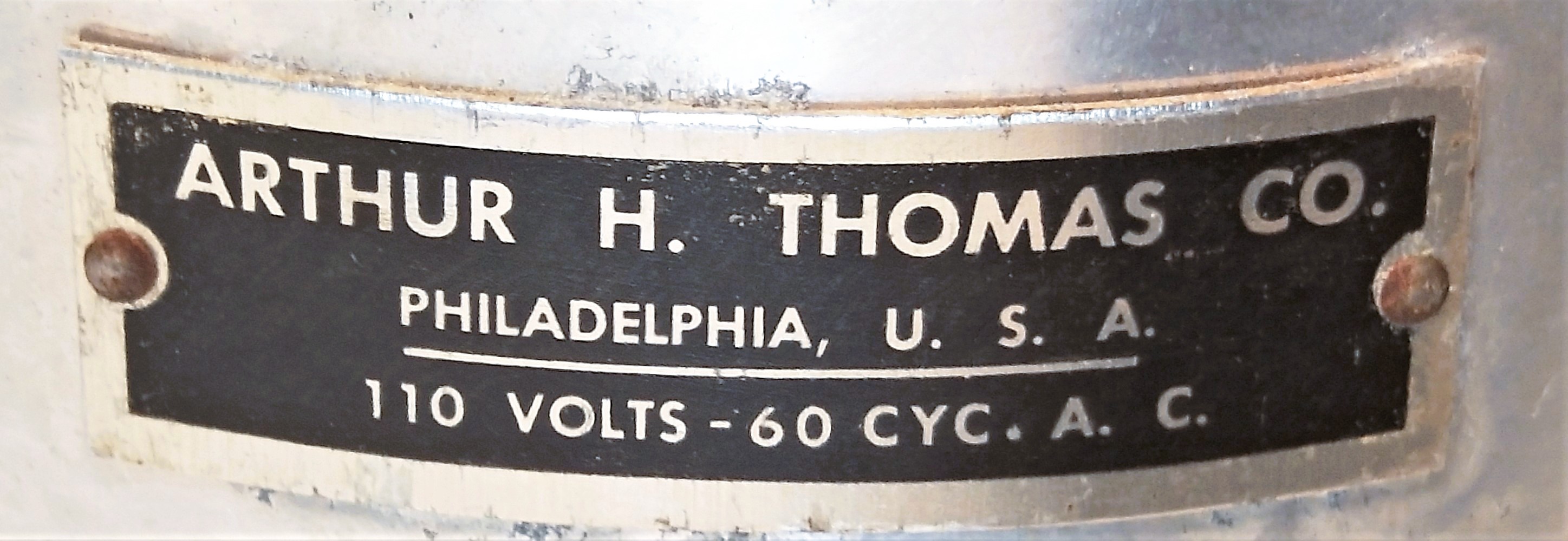 Used Thomas Magnetic Stirrer with Ohmite Controller (5.25" Diam Plate)