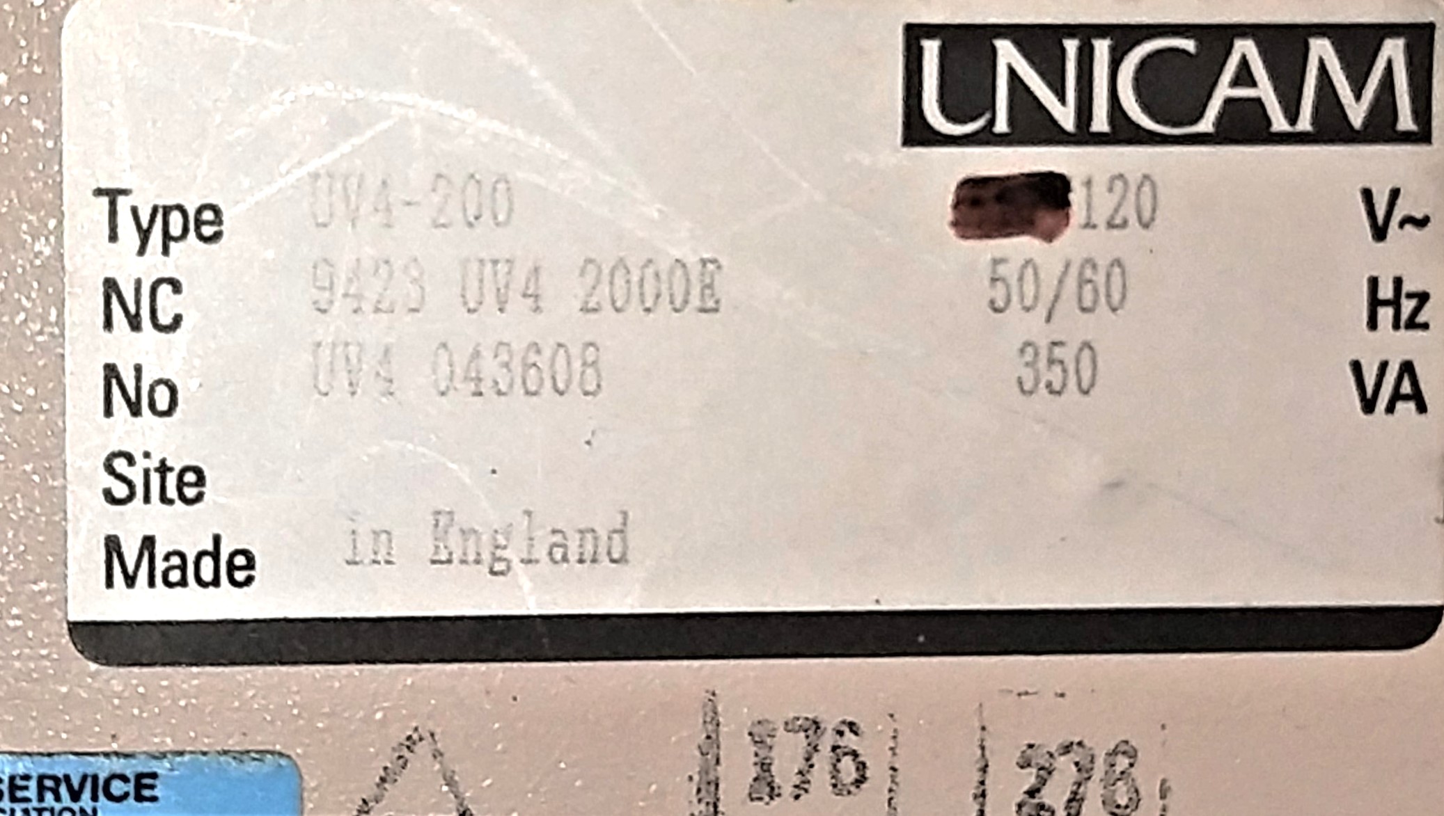 Used ATi Unicam UV4-200 UV-Visible Spectrophotometer (190 to 900nm) - FOR PARTS