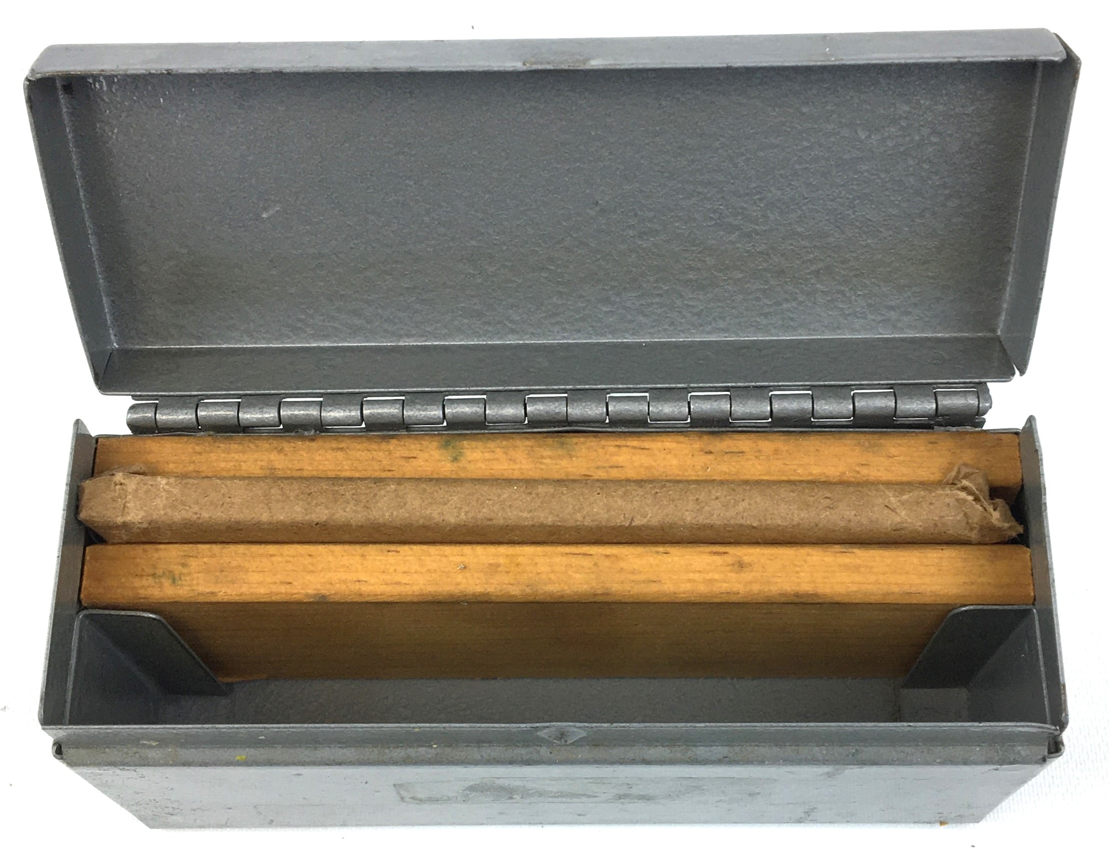 New Open Box Lipshaw 125mm Microtome Knife Blade with Sturdy Case