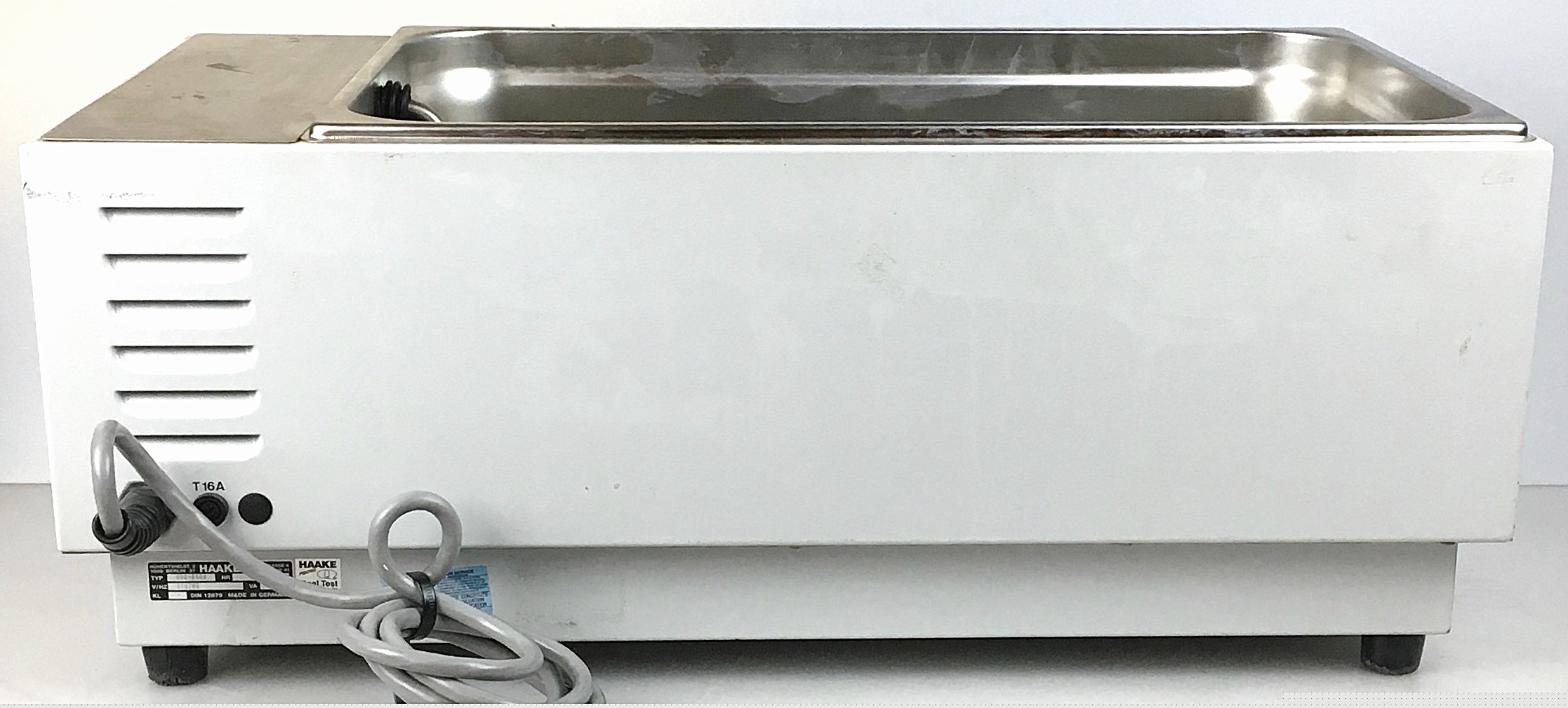 Used Haake SWB 20 Shaking Bath (19L)