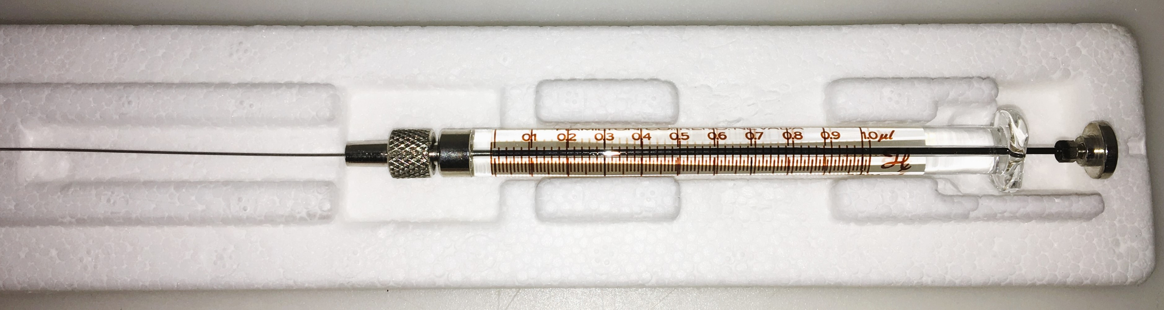 Used Hamilton 80100 Microliter #7001-N Injection Syringe with Knurled Hub - 1 μL