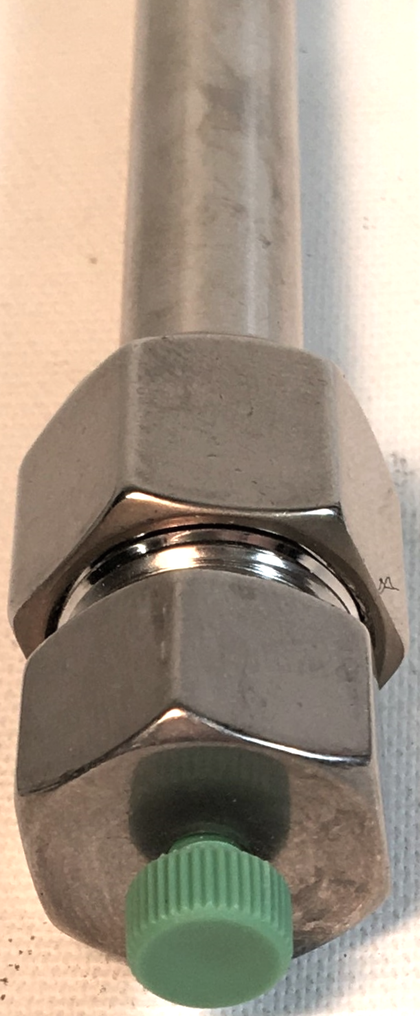 Used Vydac 218TP510 C18 Semi-Preparative HPLC Column (25 cm × 10 mm x 5µm)