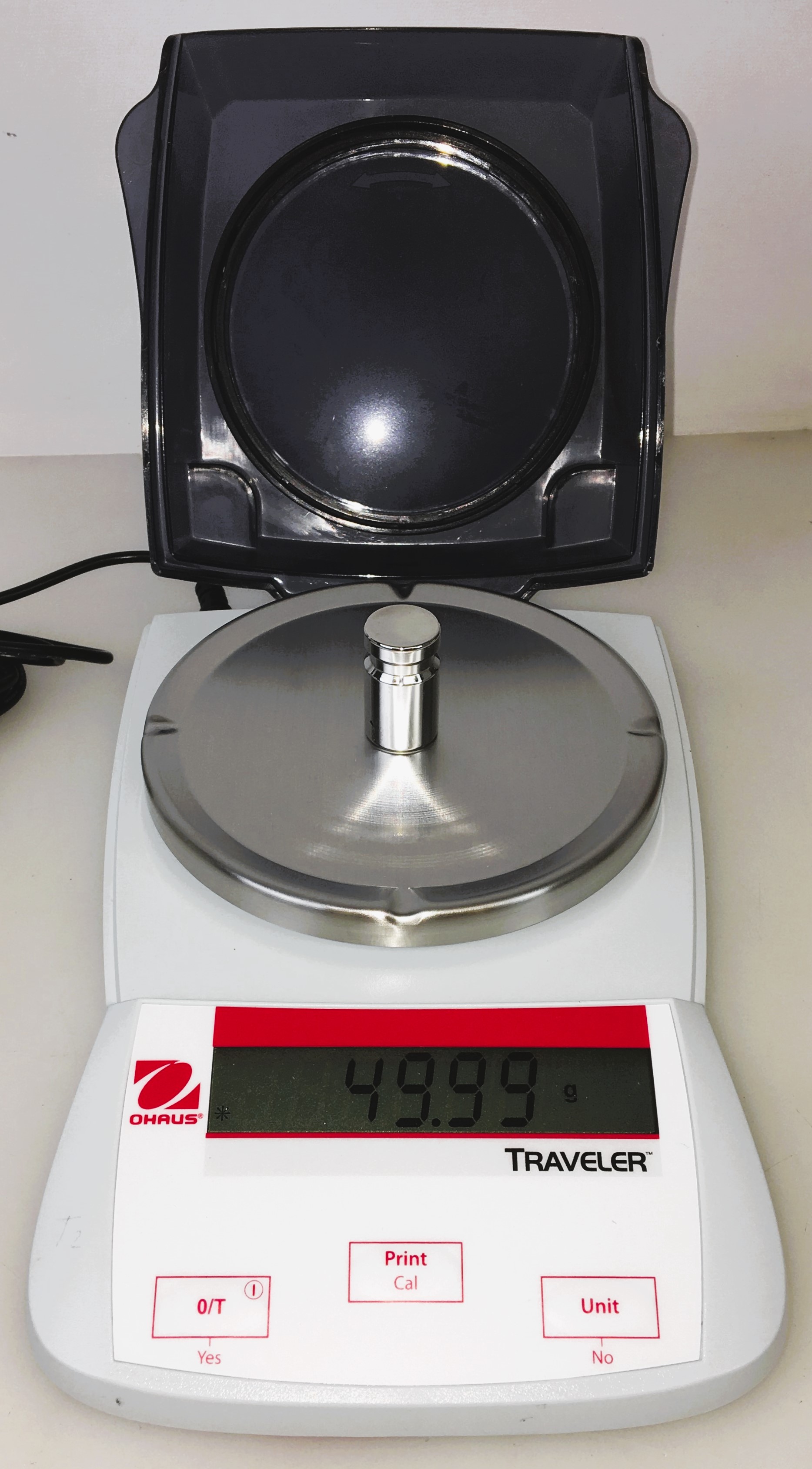 New Open Box Ohaus Traveler TA502 Portable Balance (500g x 0.01g)