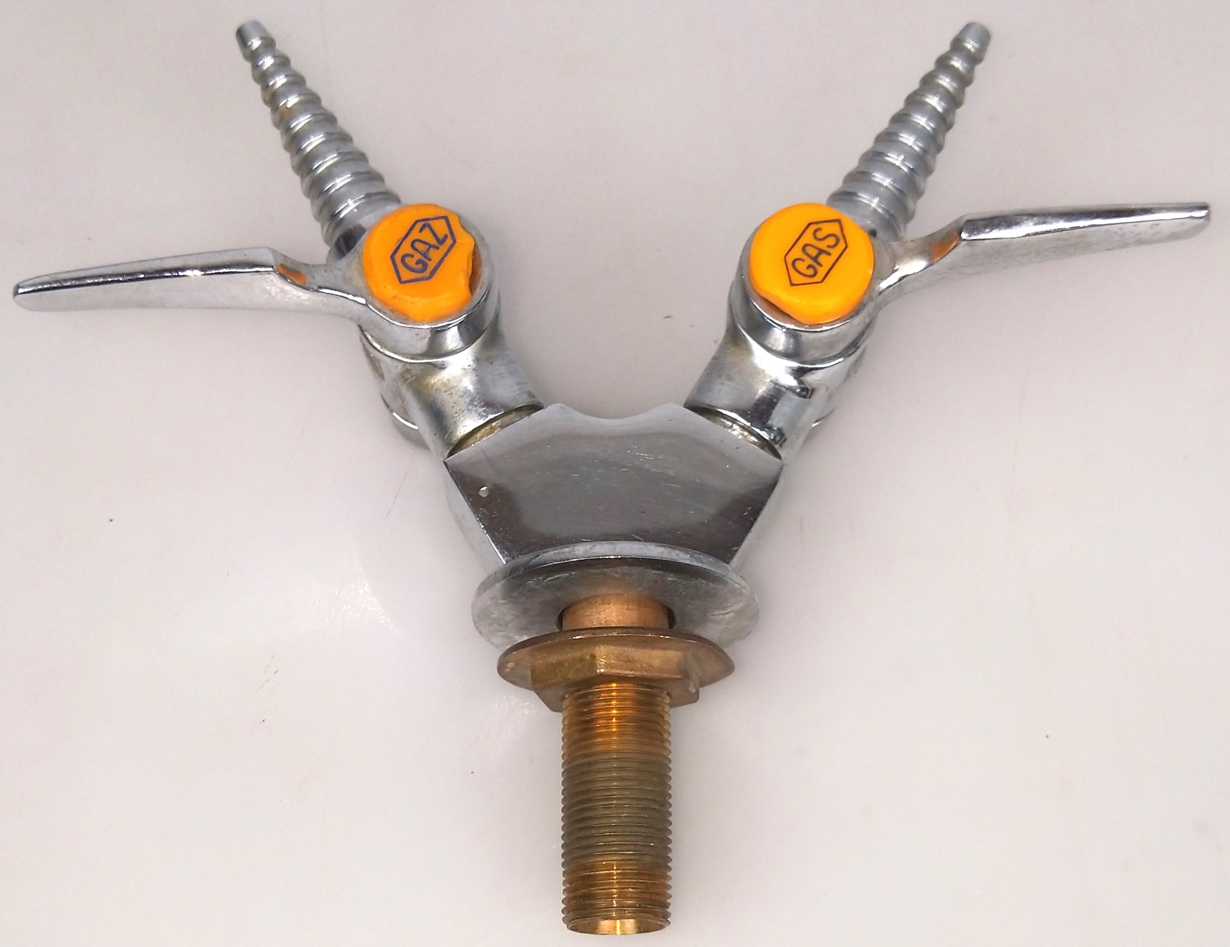 Used Assorted Deck-Mount Turrets and In-Line Ball Valves for Air, Gas and Vacuum