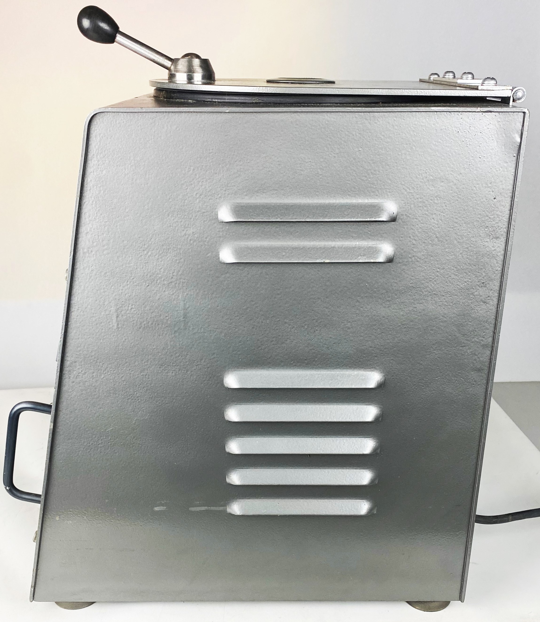 Used IEC HT High-Speed Centrifuge with IEC 856 Rotor (8 x 50mL)