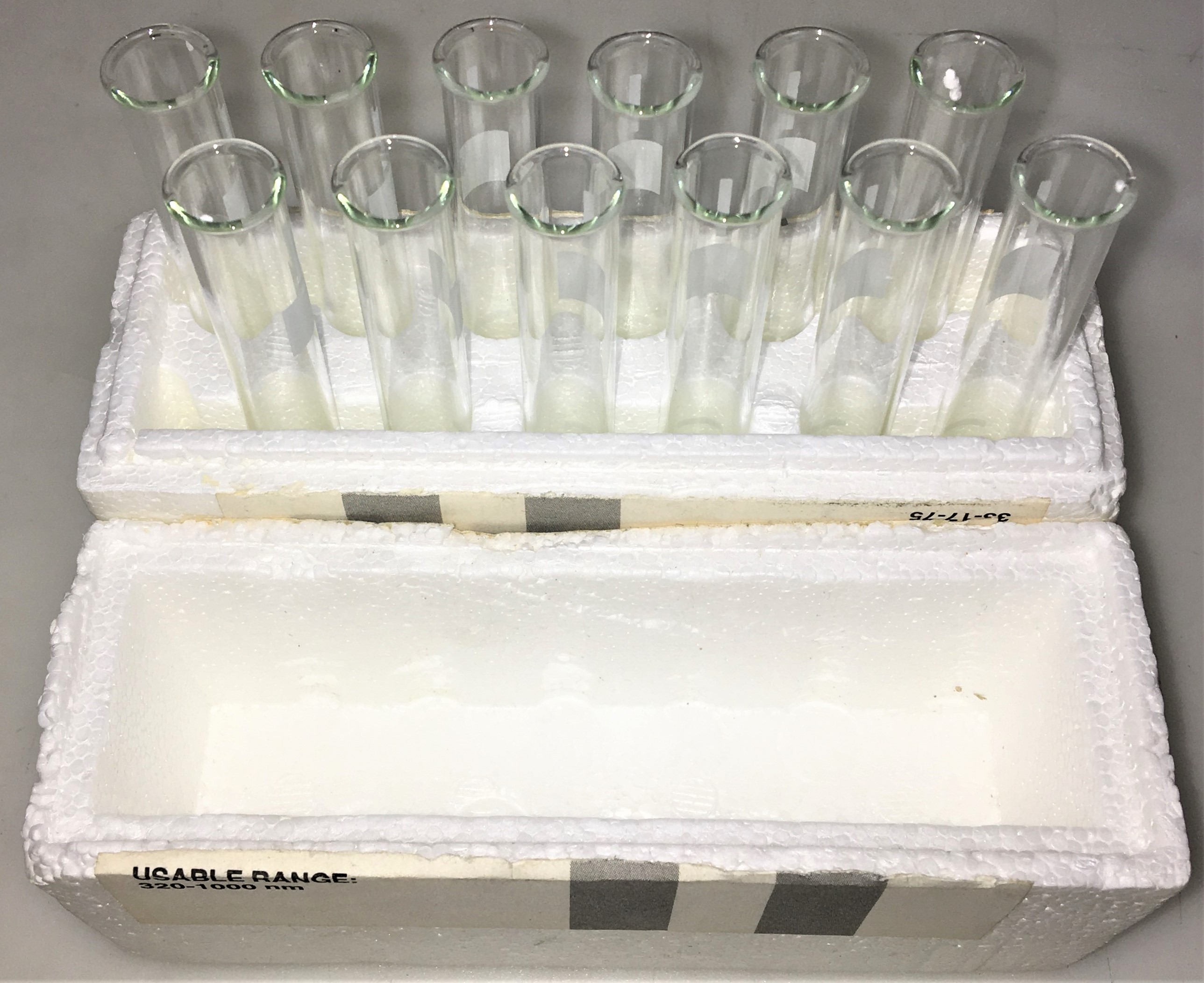 New Open Box Milton Roy (Bausch and Lomb) Cuvette Tubes - 10mm (Pack of 12)