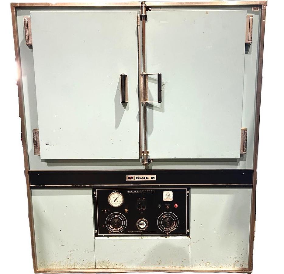 Used Blue-M POM-136C-1 Forced-Air Oven (11 Cu-Ft)