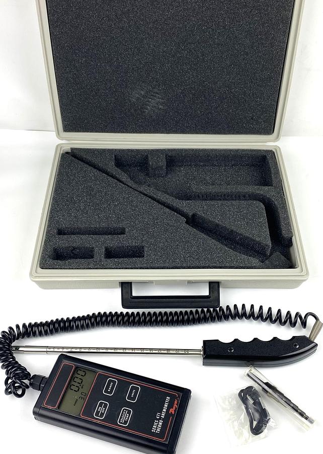 Used Dwyer Series 471 Thermo-Anemometer