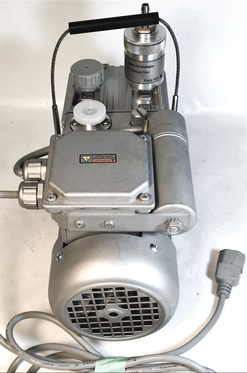 Used Agilent DS 42 Rotary Vacuum Pump with Oil Exhaust Filter (1.2cfm)