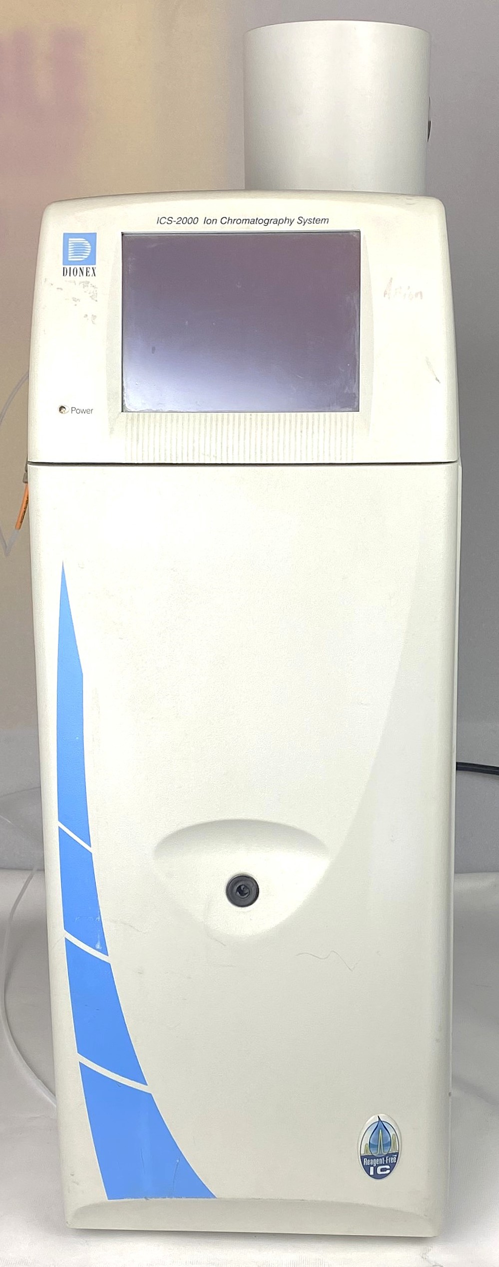 As is Dionex ICS-2000 Ion Chromatograph (AS-IS FOR PARTS)