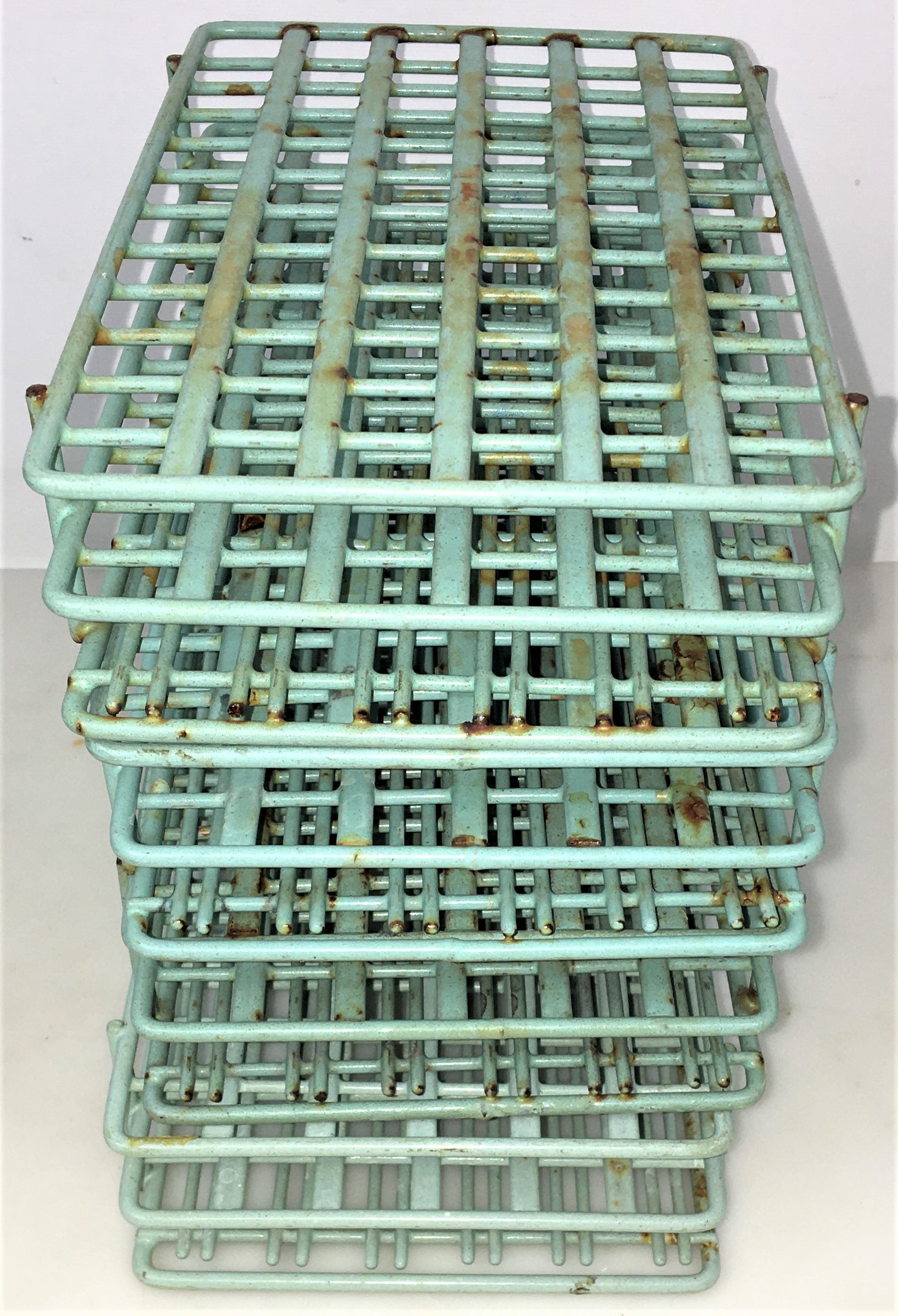 Used Epoxy Coated Wire Centrifuge Tube or Culture Tube Rack