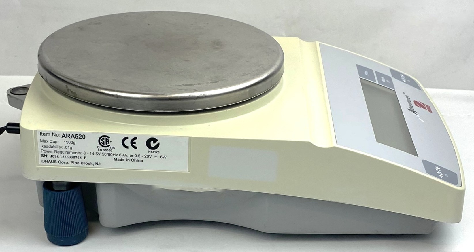 Used Ohaus Adventurer ARA520 Balance (1500g x 0.01g)