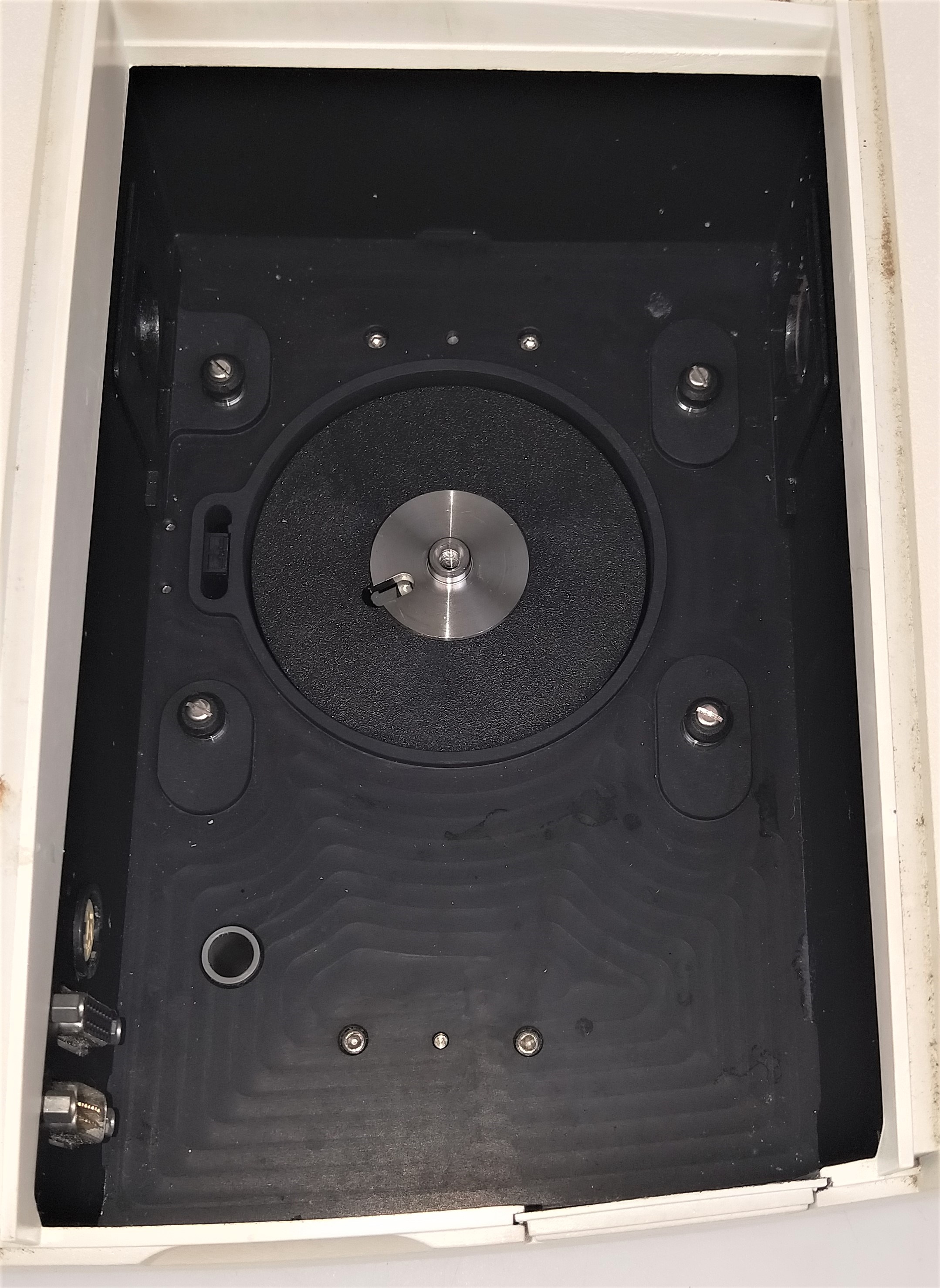 As is Pharmacia Ultrospec 2000 UV-Visible Spectrophotometer - 190 to 1100 nm - FOR PARTS