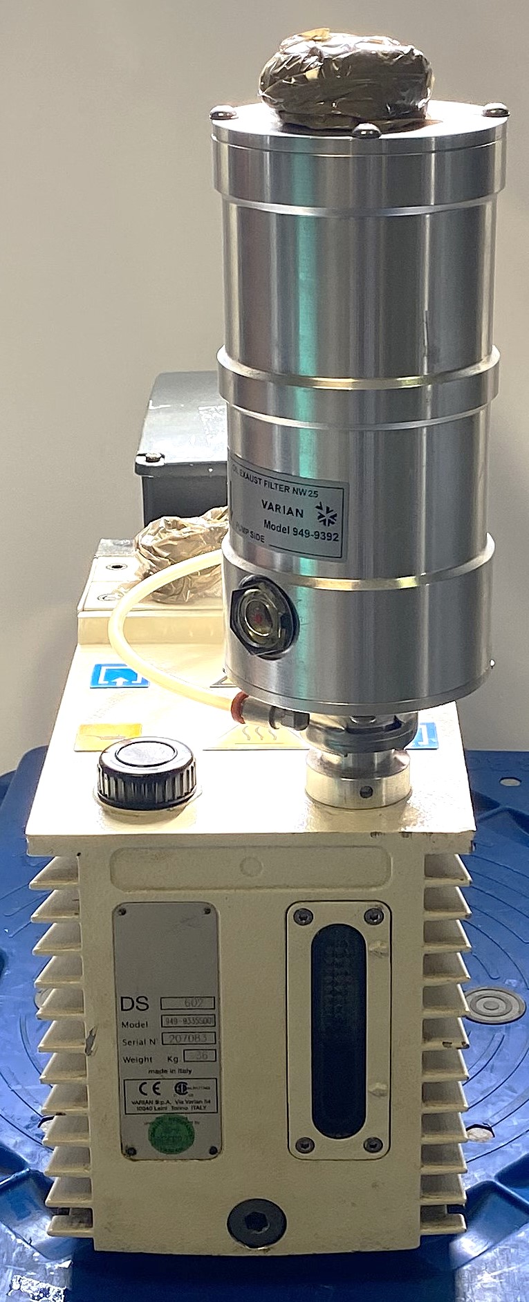 Used Varian (Agilent) DS 602 Rotary Vacuum Pump with Varian Oil Filter (17.6cfm)