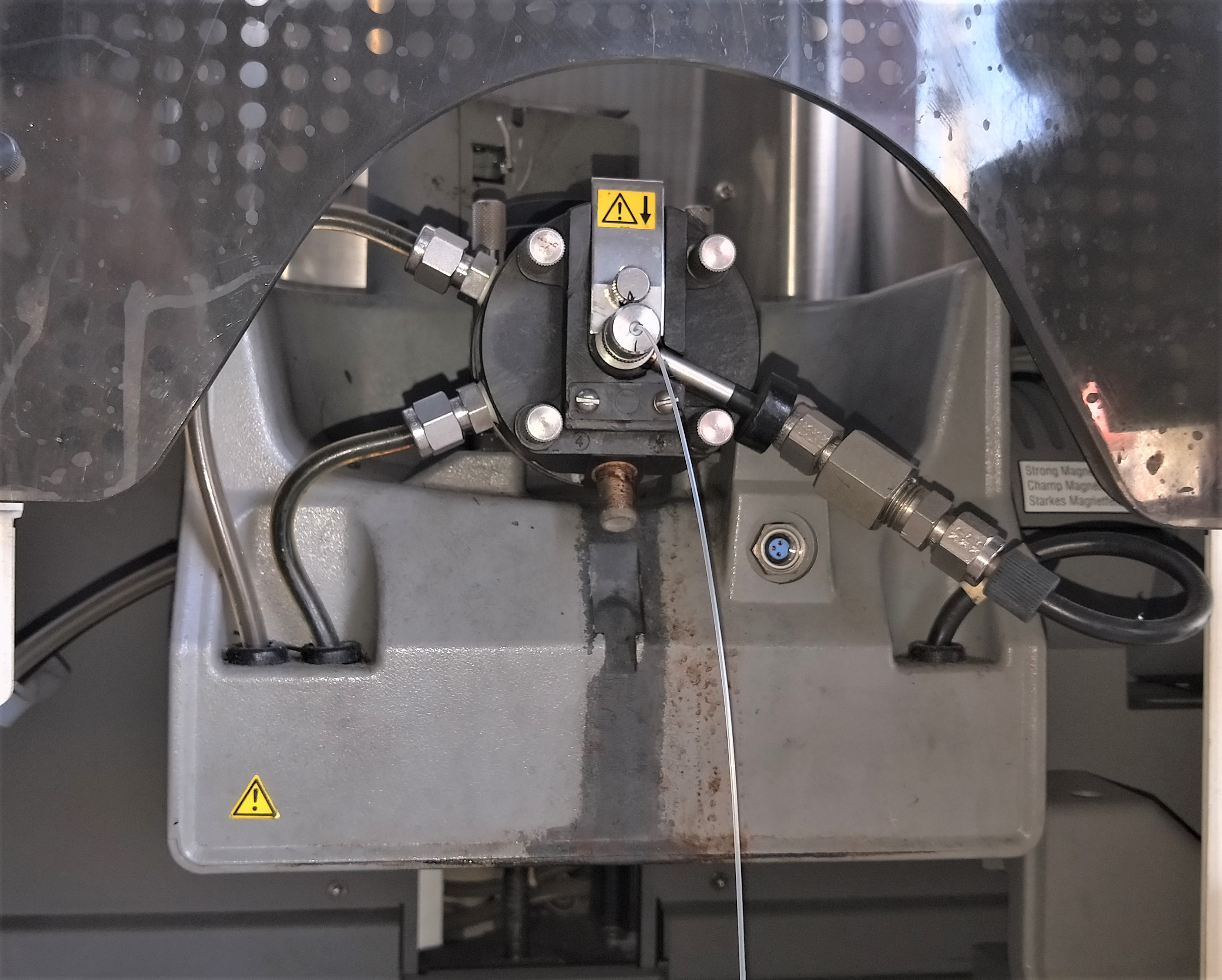 Used Perkin Elmer Aanalyst 800 AA Spectrometer with AS800 Autosampler and Cooling Accessory