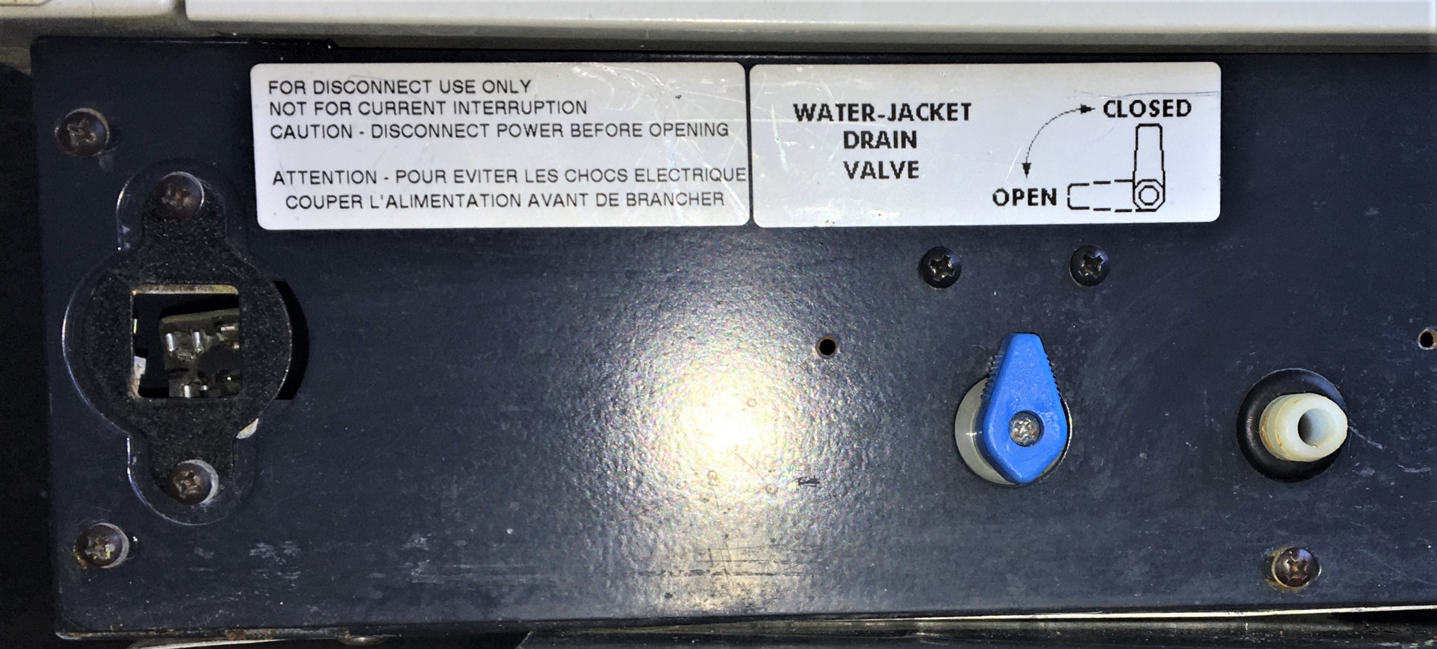 Used Fisher Isotemp 546 Water-Jacketed CO2 Incubator - 6.1 Cu-Ft