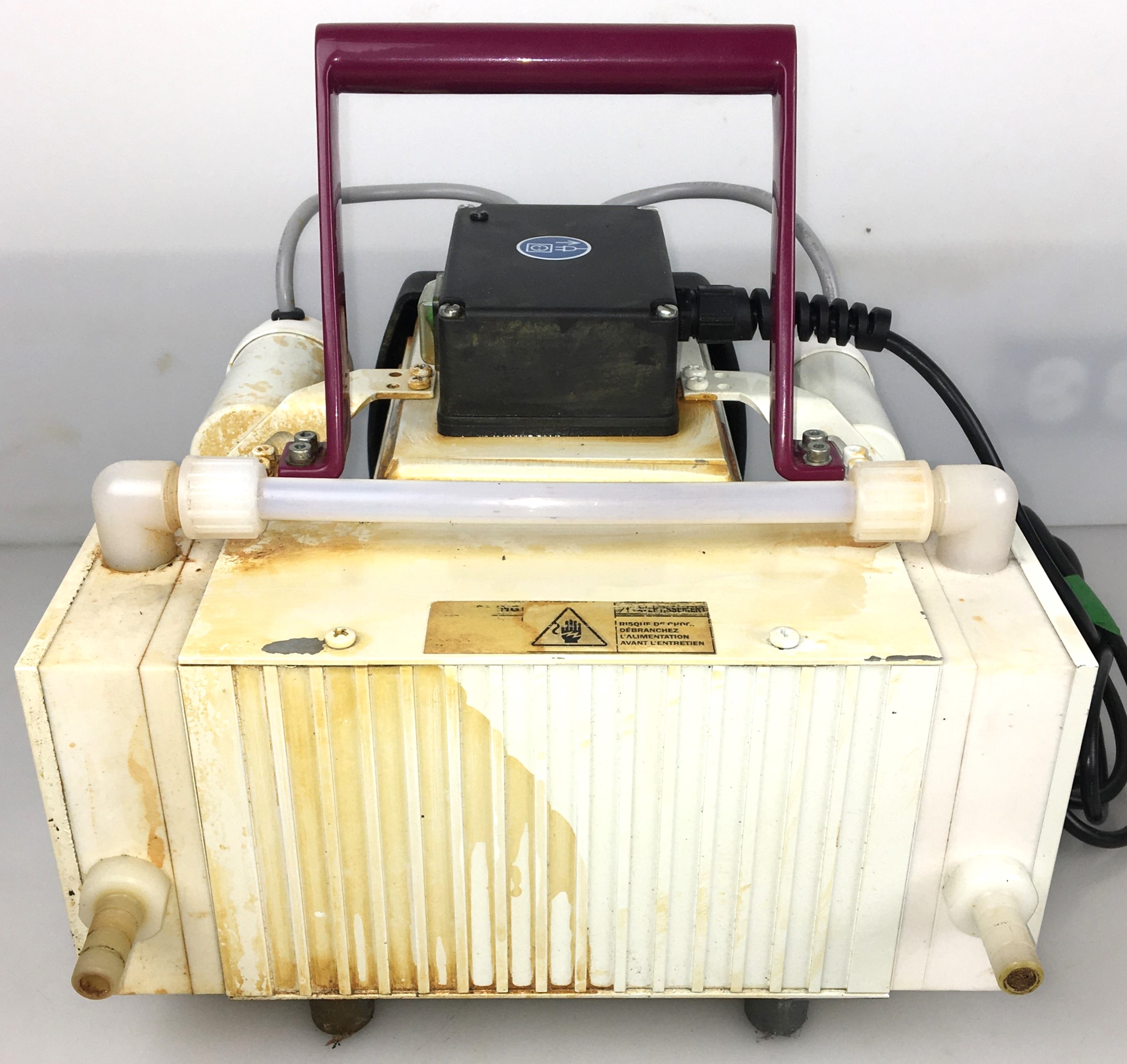 Used KNF Neuberger 860.3 Diaphragm Vacuum Pump for Sale at Chemistry RG