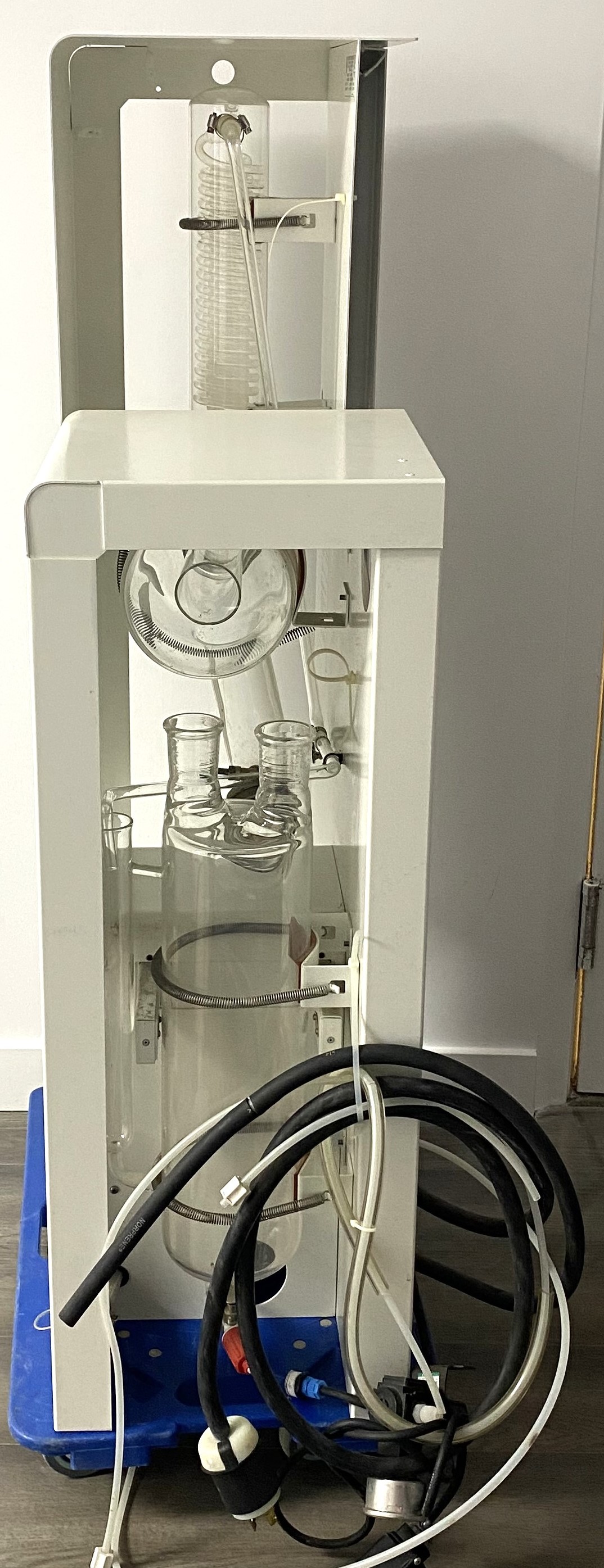 Used Barnstead/Thermolyne Mega-Pure MP-6A Water Still (6L/hr)