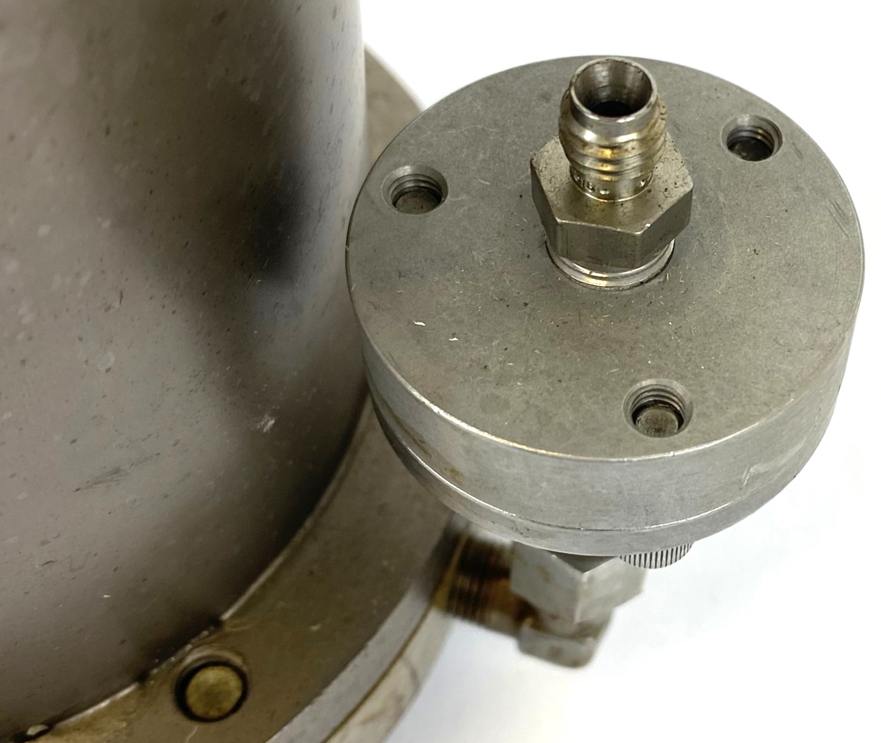 Used Autoclave Engineers Bolted Reactor Vessel (1000mL)