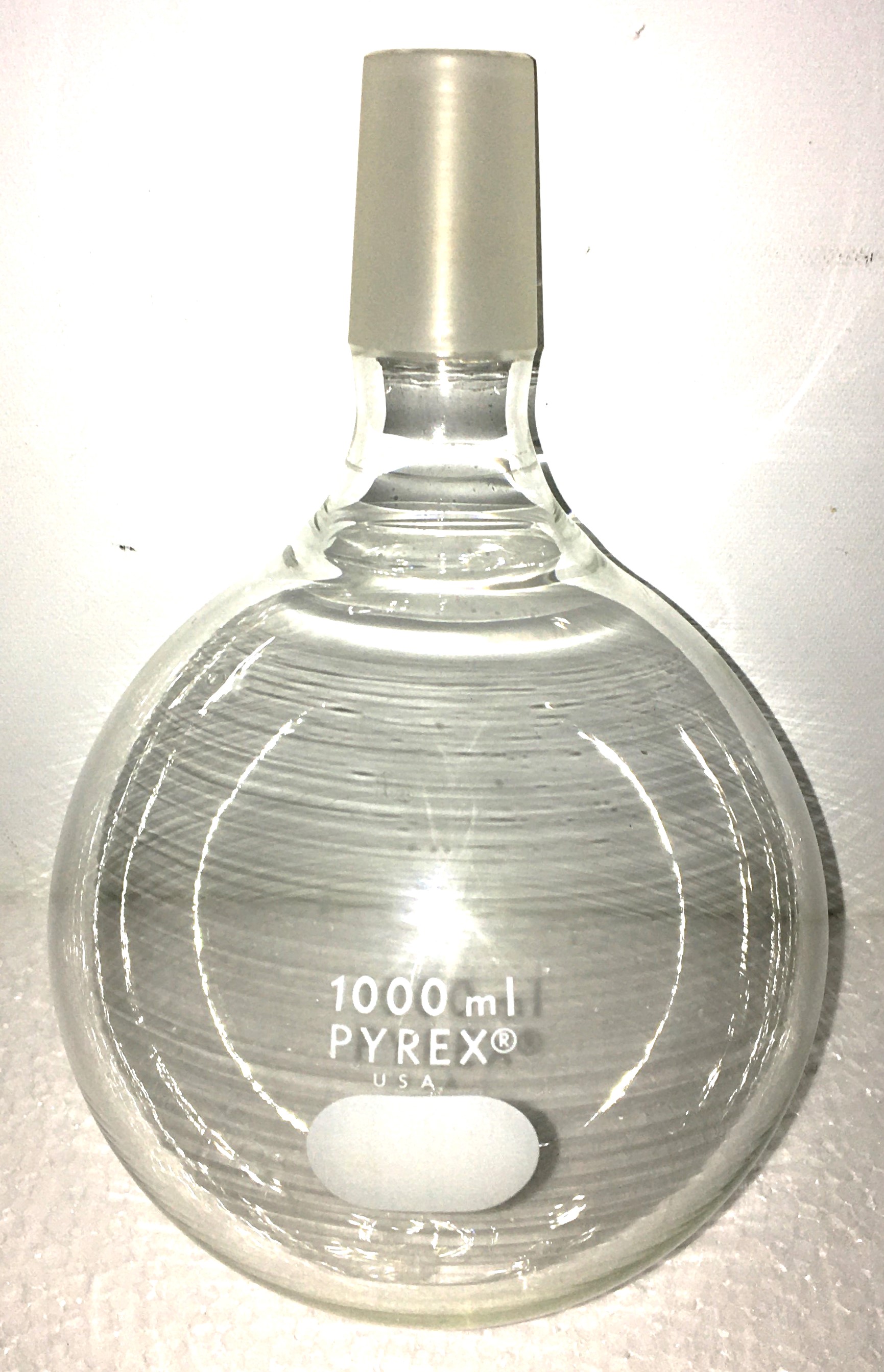 Used Corning PYREX (or Equivalent) 1000mL Round-Bottom Evaporating Flask with 24/40 Male Neck