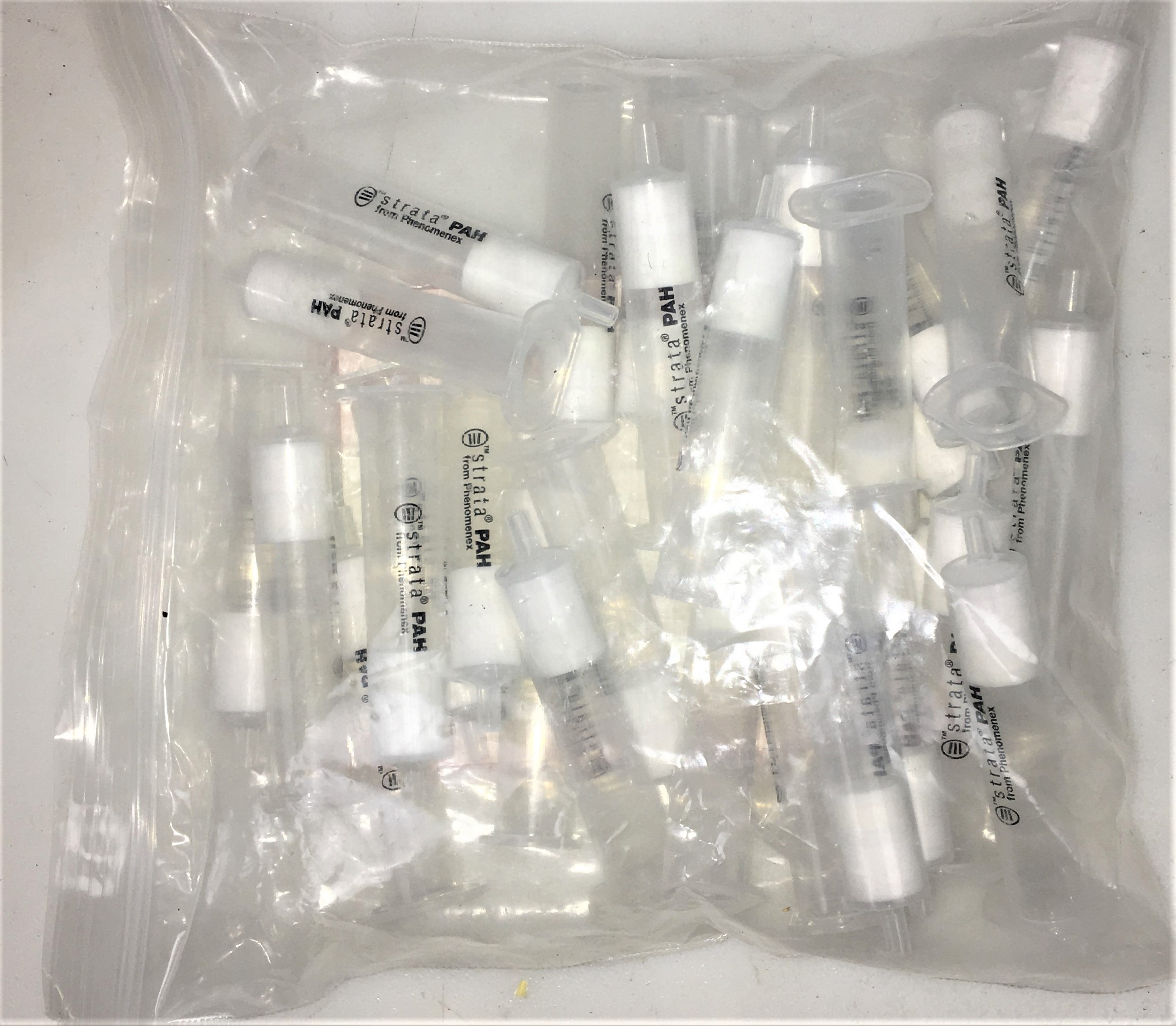 New Open Box Phenomenex Strata PAH (8B-S130-WCH) Specialty SPE Sorbent (30/Pack)