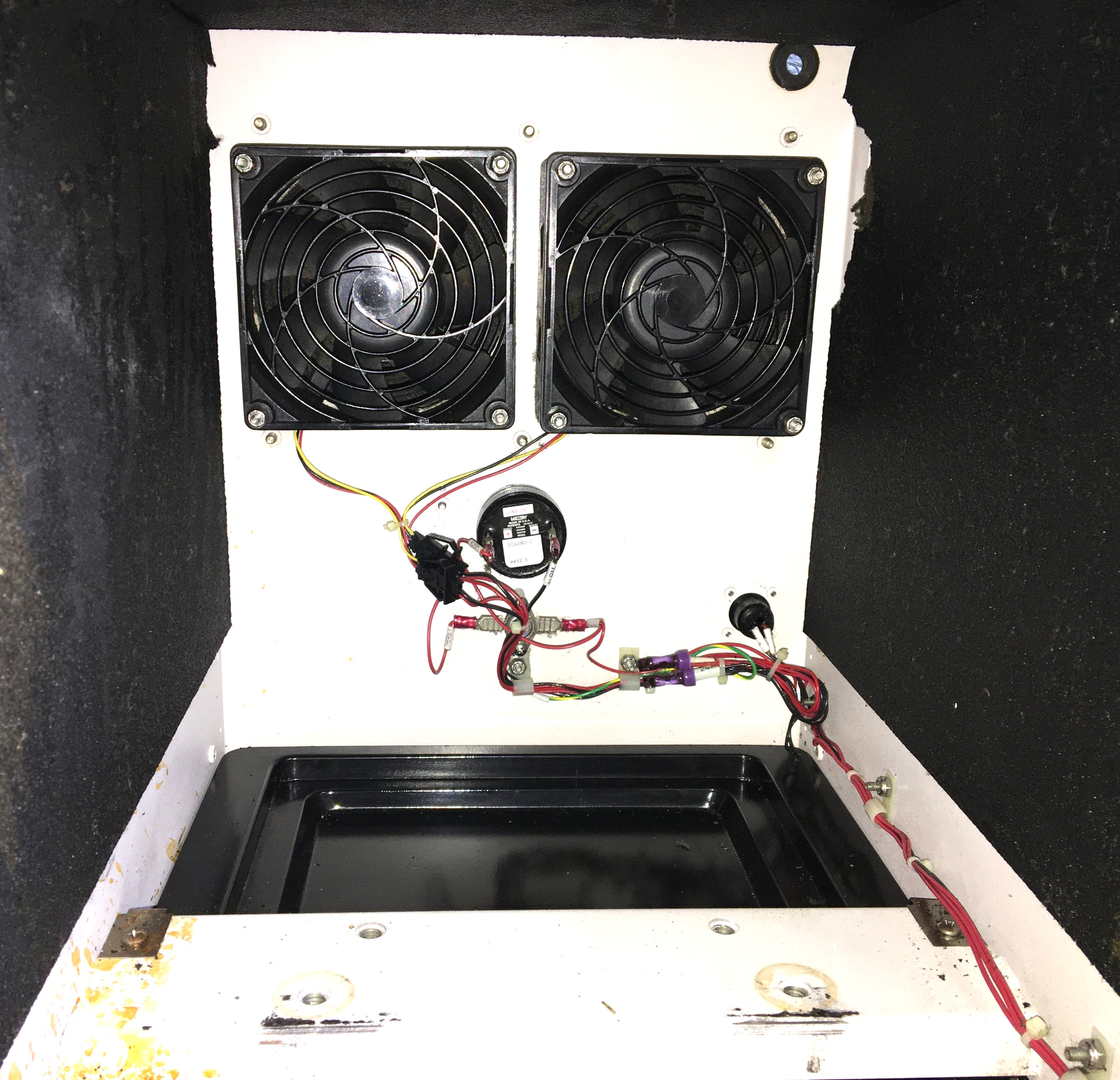 Used Agilent G3199A Quiet Cover for GC-MS Rough Pump