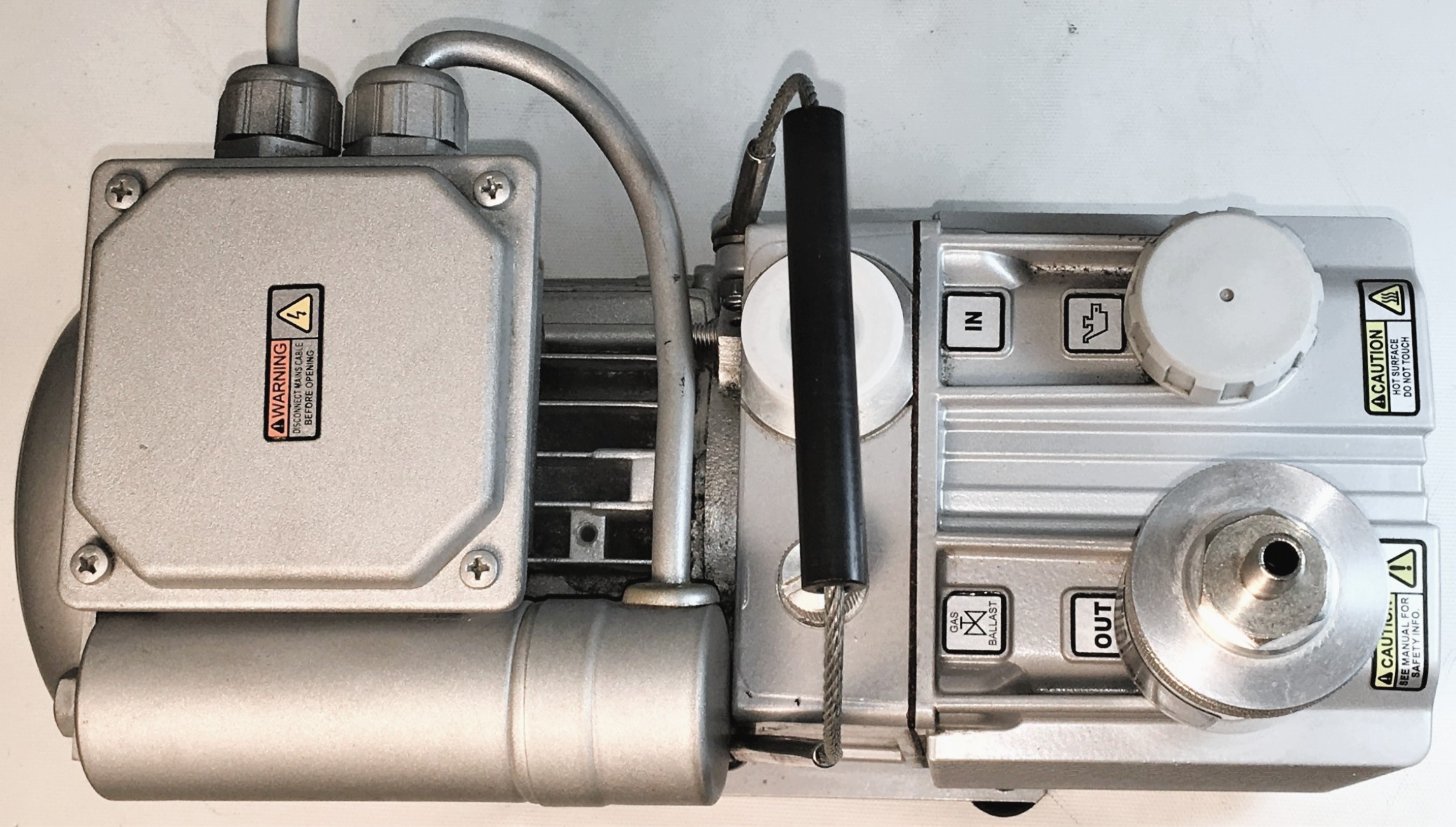 Used Agilent DS 42 Rotary Vacuum Pump with Oil Exhaust Filter (1.2cfm)