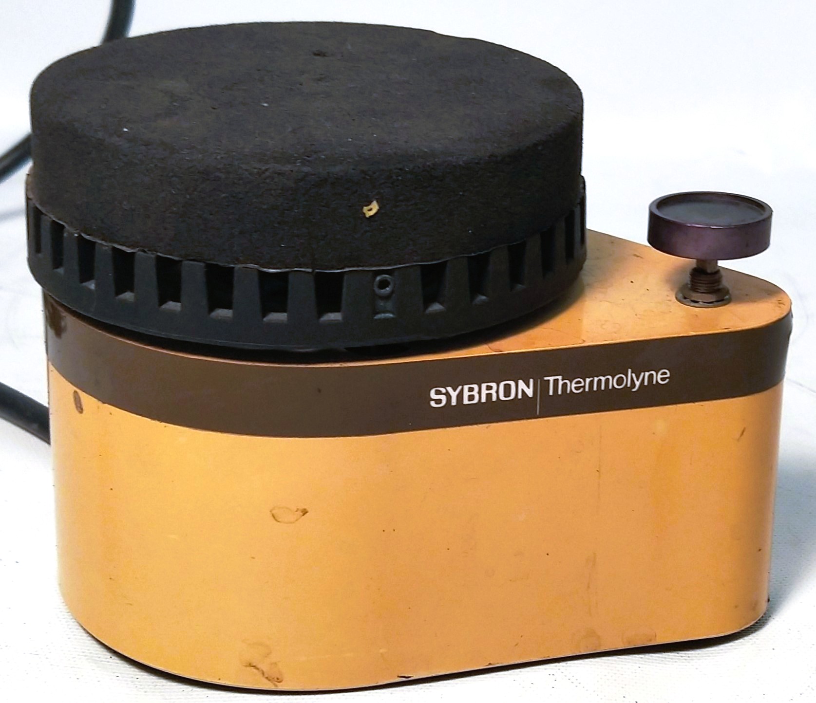 Used Thermolyne MaxiMix I 16700 Vortex Mixer