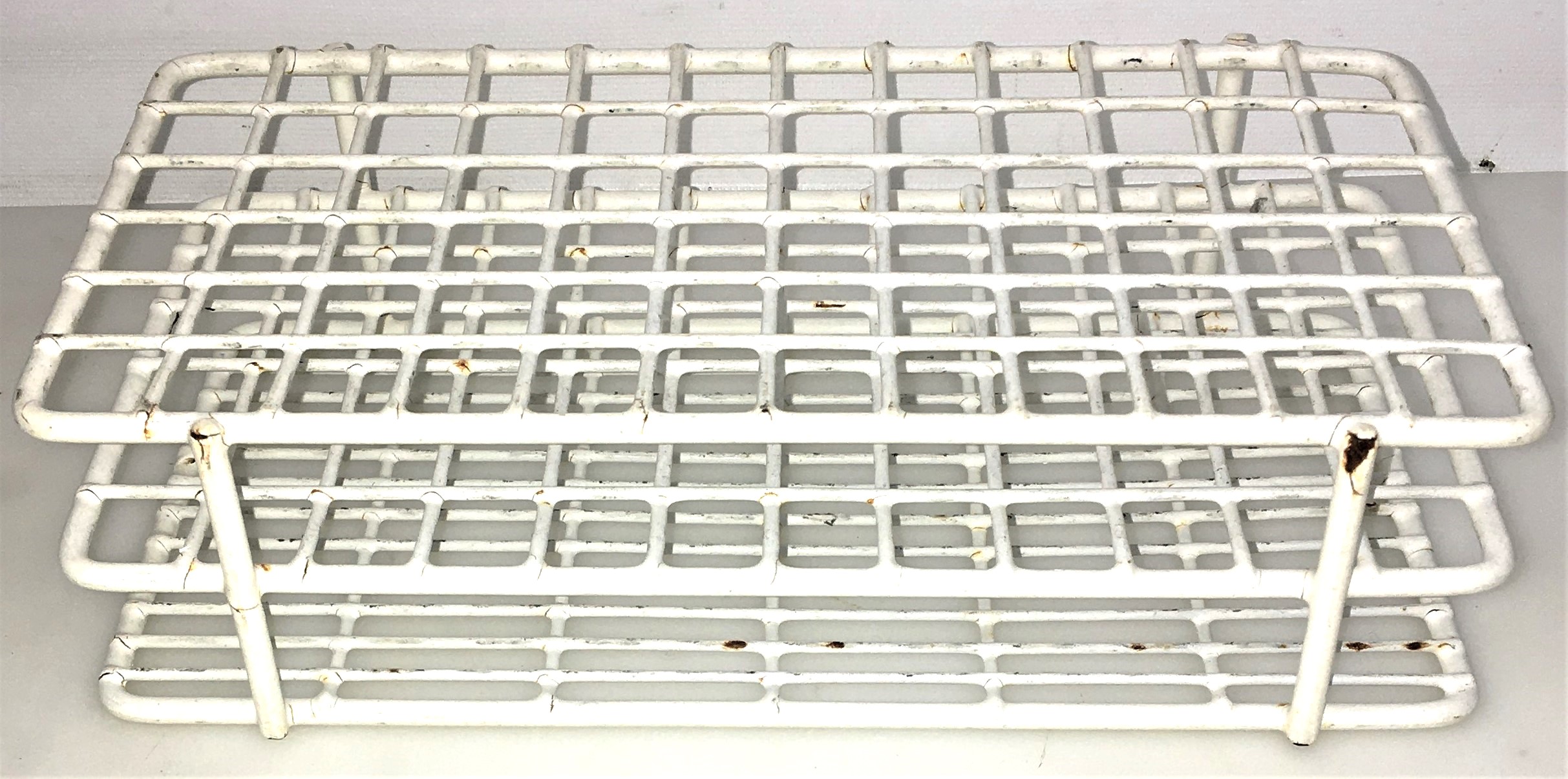 Used Epoxy-Coated Wire Rack for Test Tubes or Centrifuge Tubes