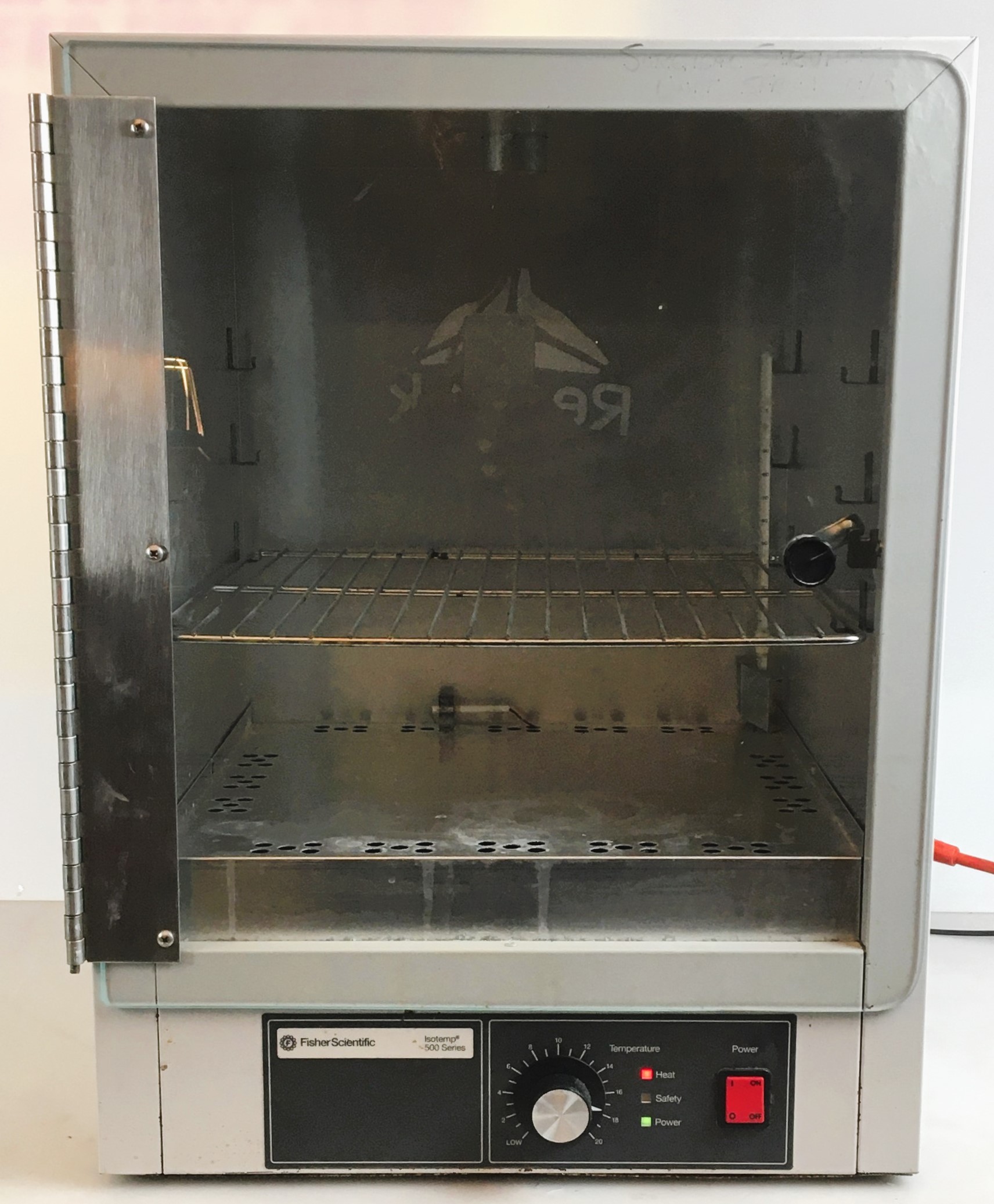 Used Fisher Isotemp 516D Gravity-Convection Incubator (1.6 Cu-Ft)