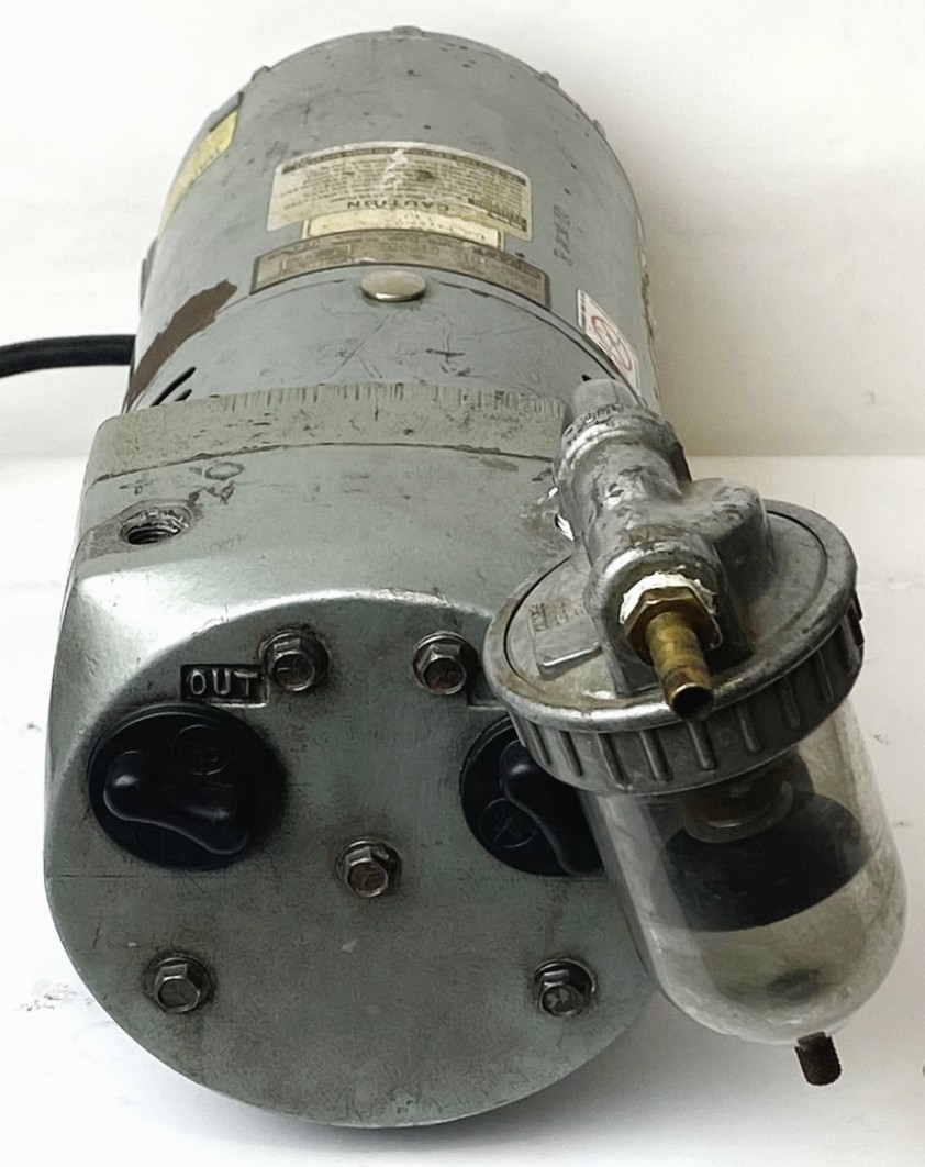 Used Gast 0523-101Q-G180DX Vacuum Pump with Filter (4.5cfm)