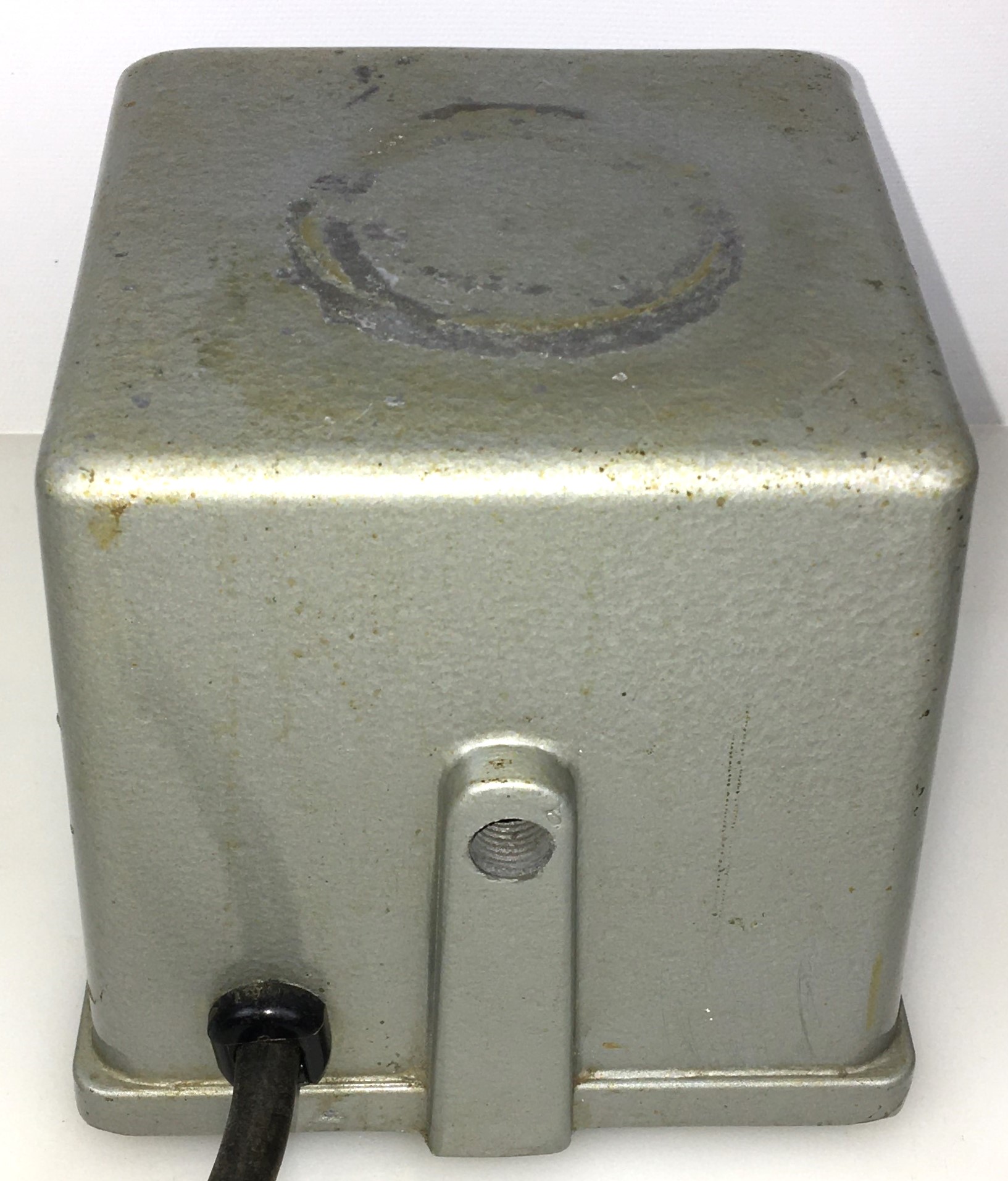 Used Canlab 77-8817 Magnetic Stirrer - 4.25″ x 4.25″ Plate