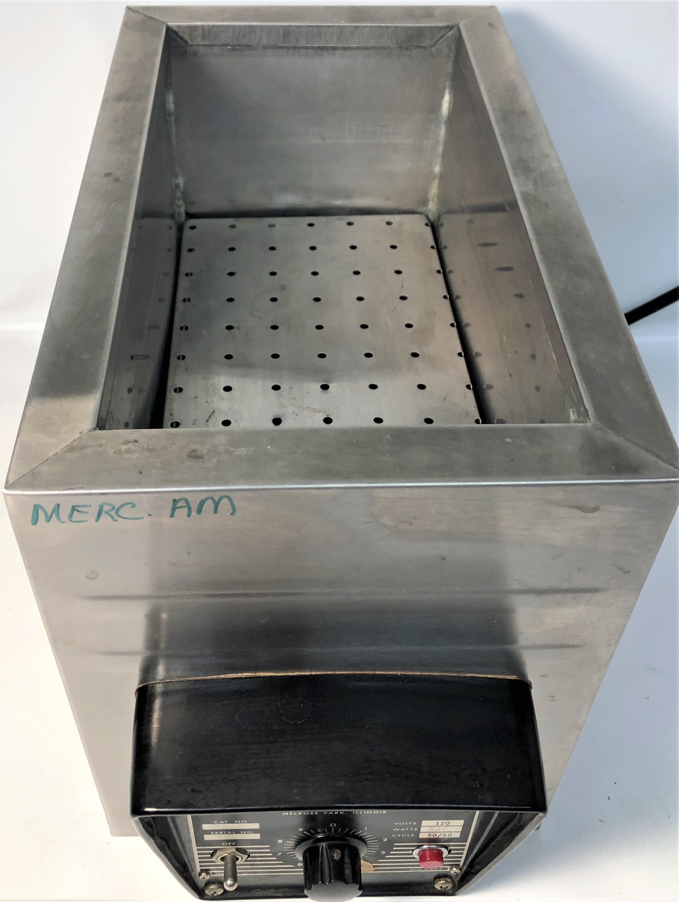 Used Lab-Line 3000 Water Bath