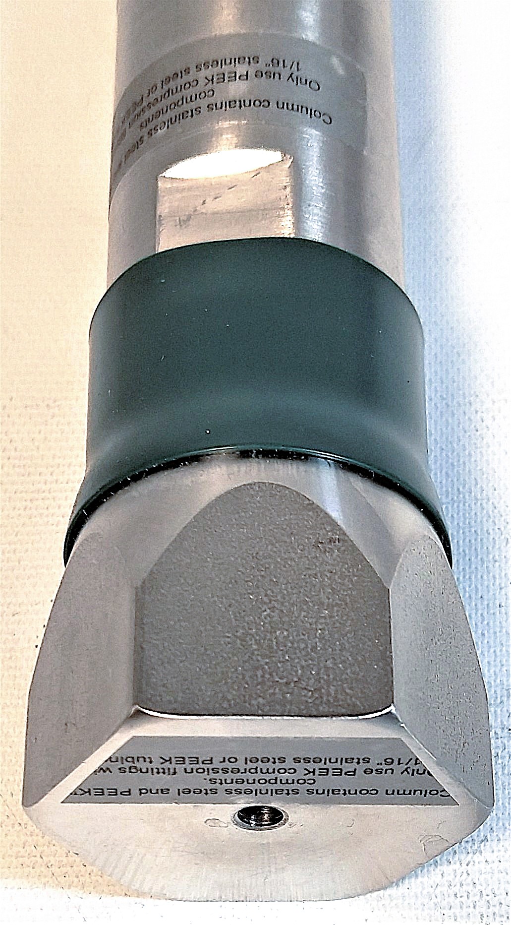 Used Vydac 218TP1022 C18 Preparative LC Column (25 cm × 22 mm x 10µm)