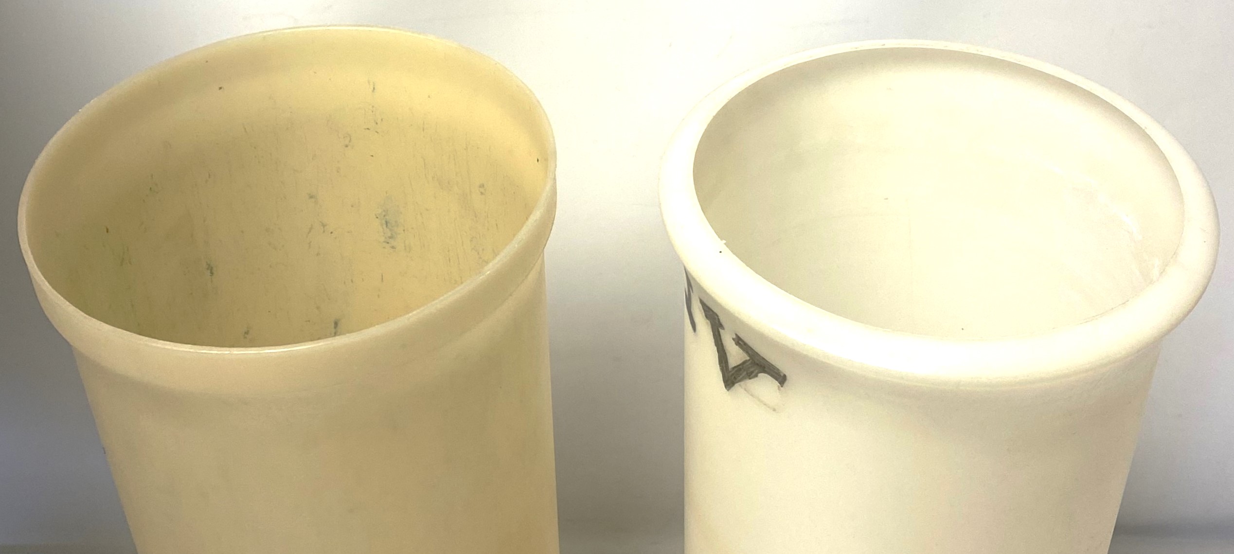 Used Nalgene 5242-0040 Pipet Cleaning Jar