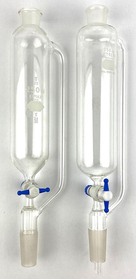 Used Corning PYREX 6389 (or Equivalent) 250mL Pressure-Equalizing Addition Funnel