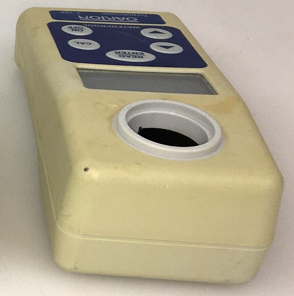 Used Oakton T-100 Portable Turbidity Meter