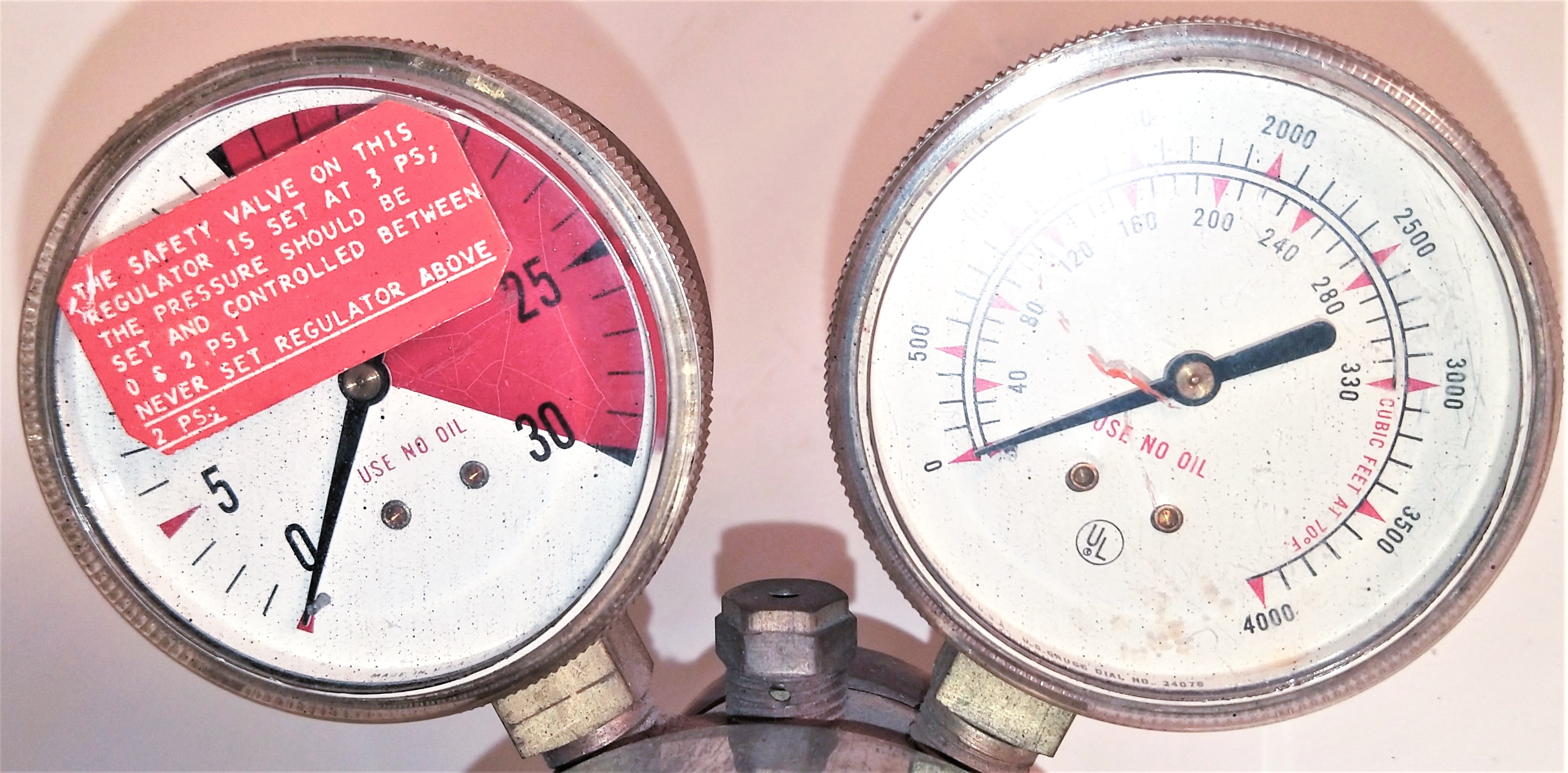 Used Harris 92-15 Multi-Stage Gas Regulator