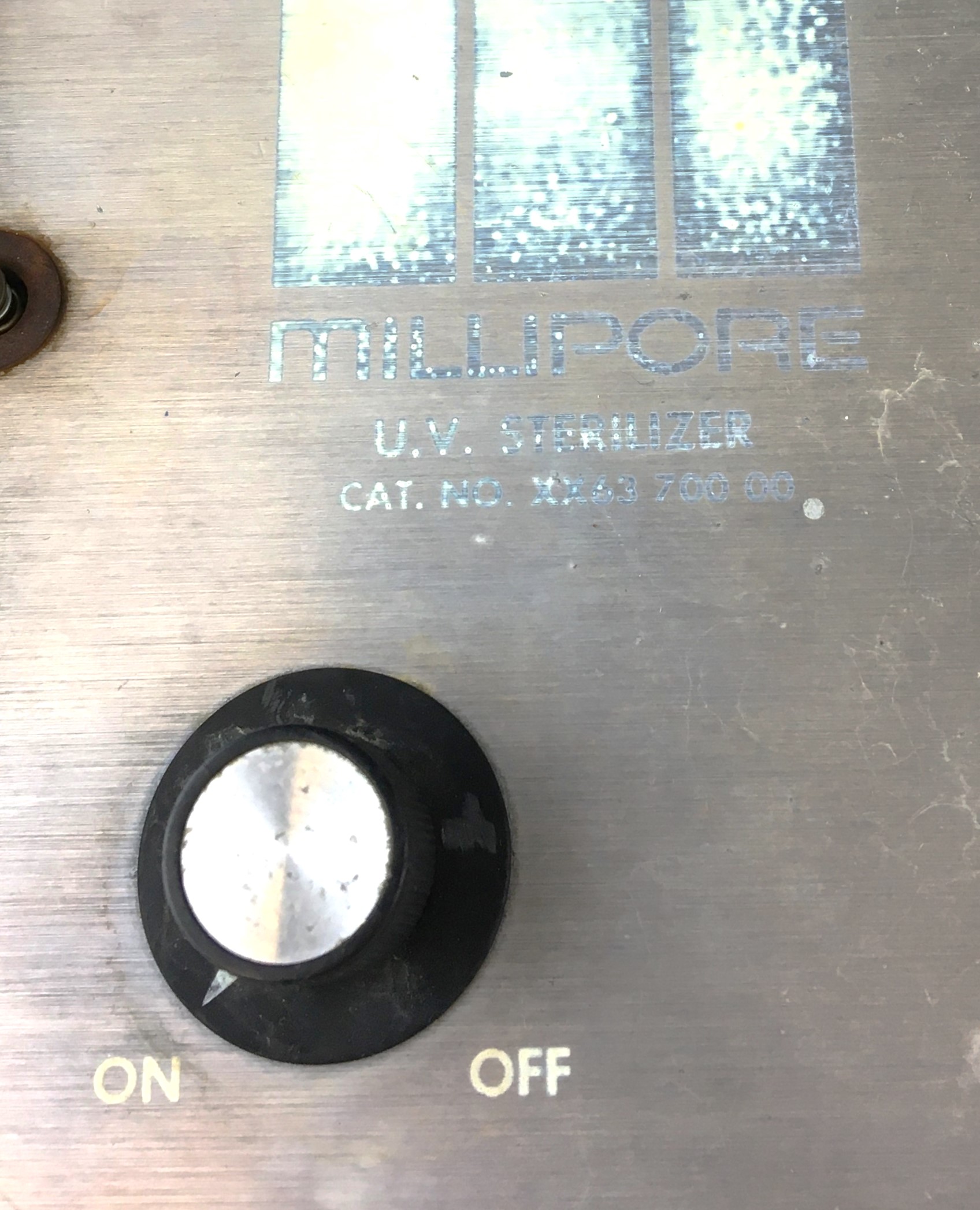 Used Millipore XX6370000 UV Sterilizer