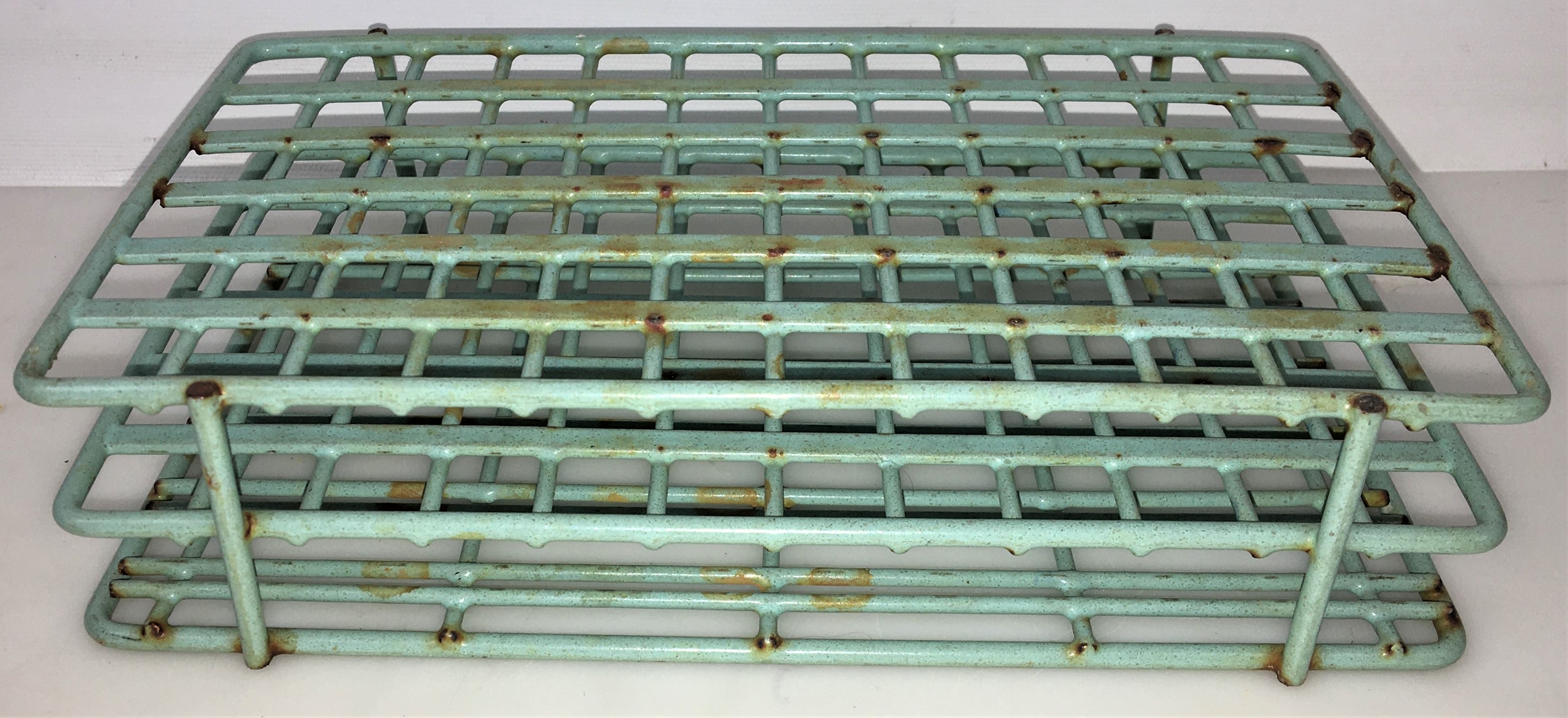 Used Epoxy Coated Wire Centrifuge Tube or Culture Tube Rack