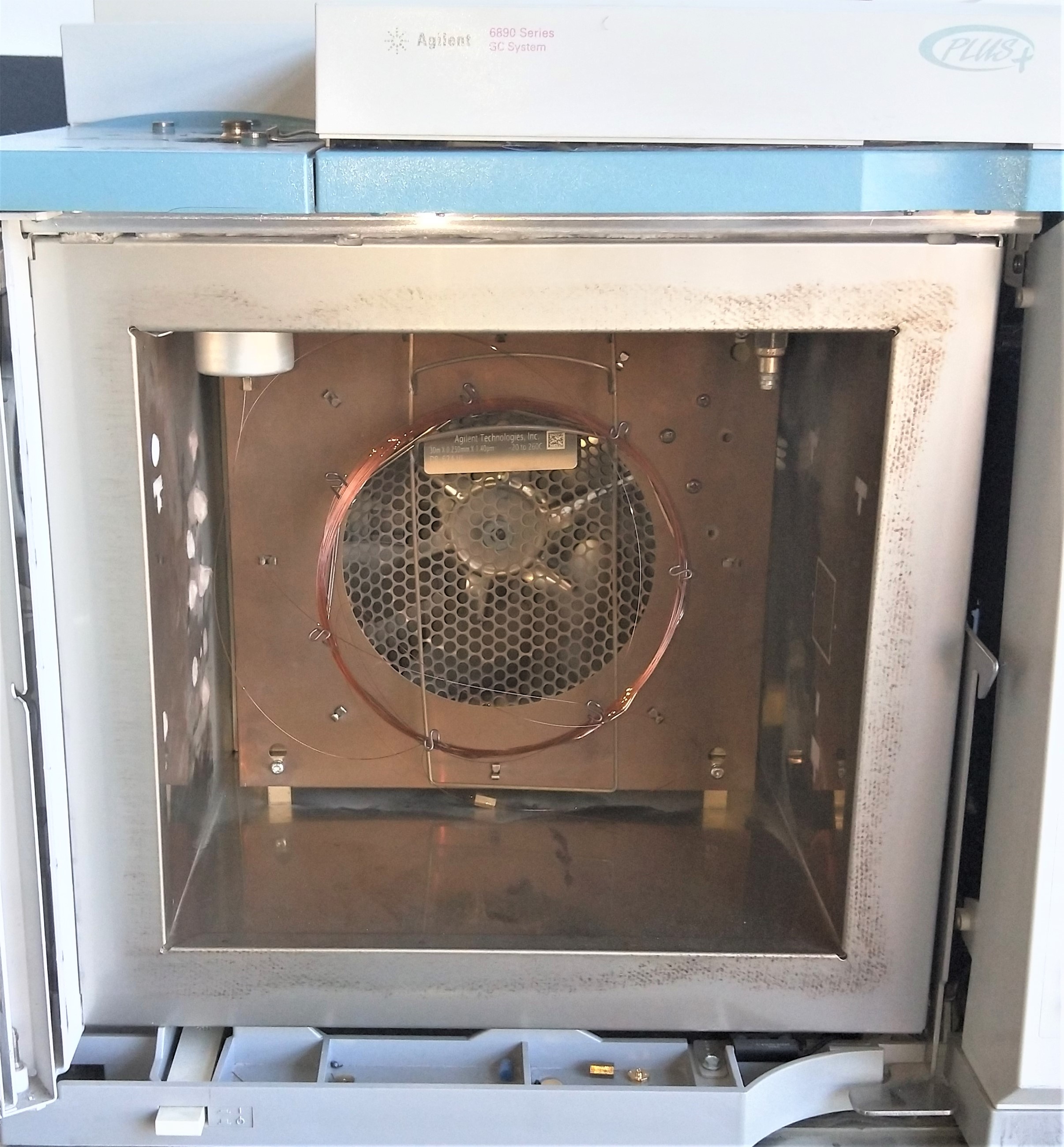 As is Agilent 6890A Plus (G1530A) Gas Chromatograph