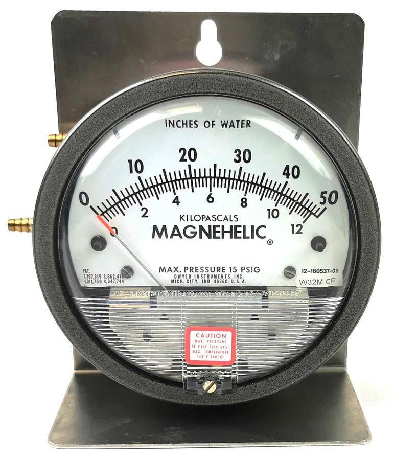 Used Dwyer Magnehelic 2050D Differential Pressure Gauge (0 to 50"WC)