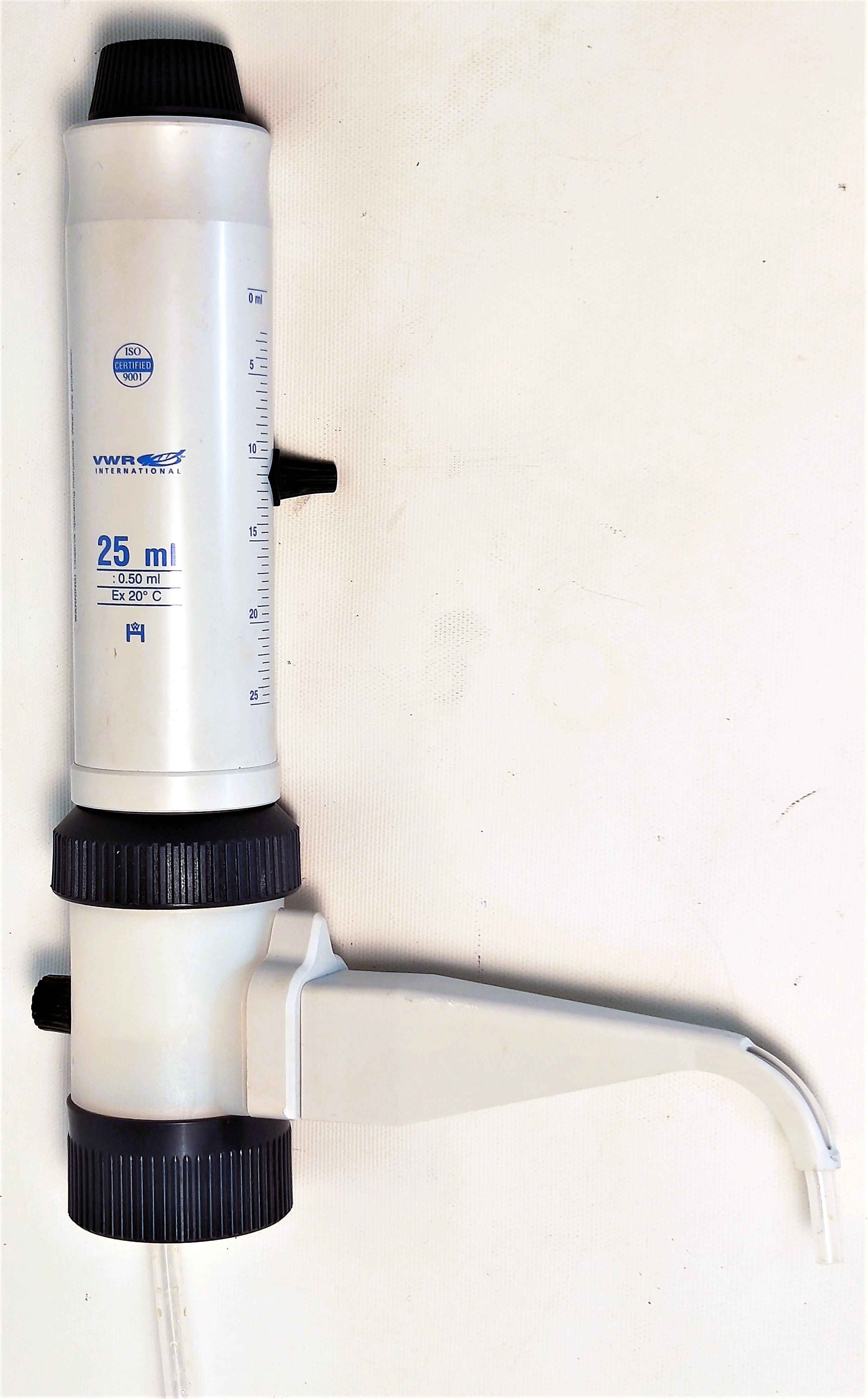 Used VWR LabMax Bottle-Top Dispenser (5 to 25mL)