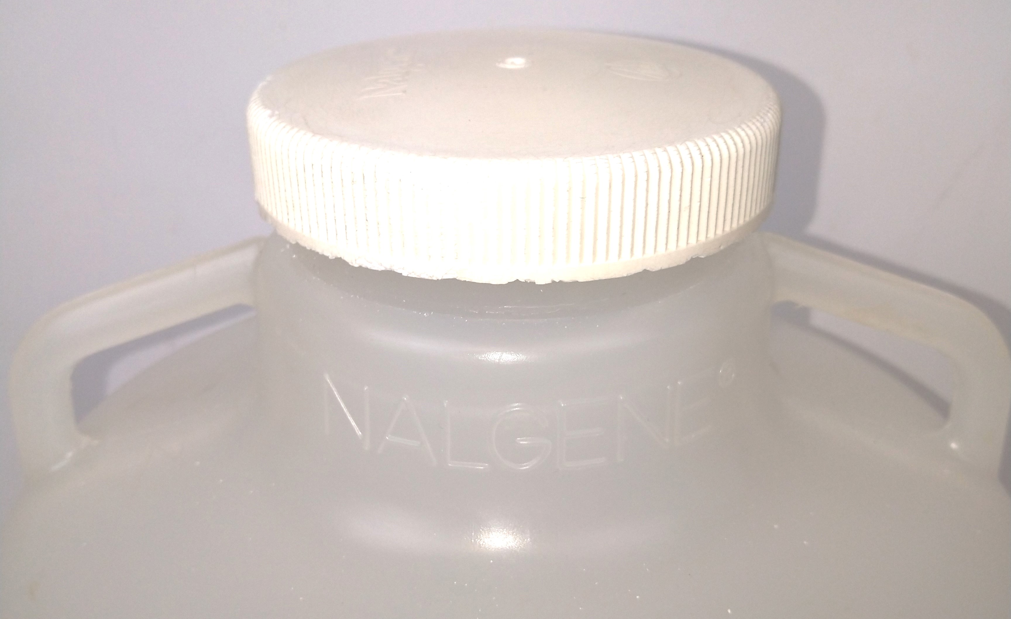 Used Nalgene 2235-0020 Wide-Mouth Round Carboy with Handles - 10L