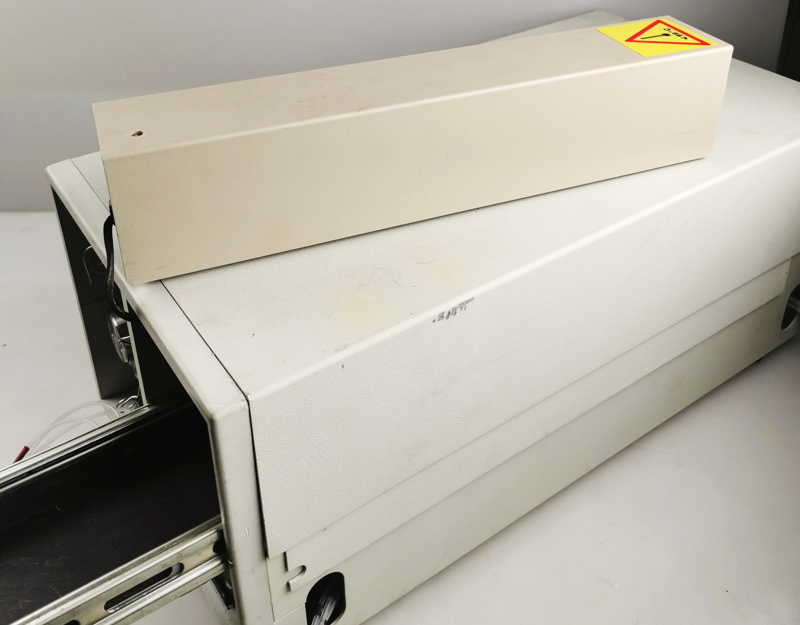 Used Waters UV-Visible HPLC System