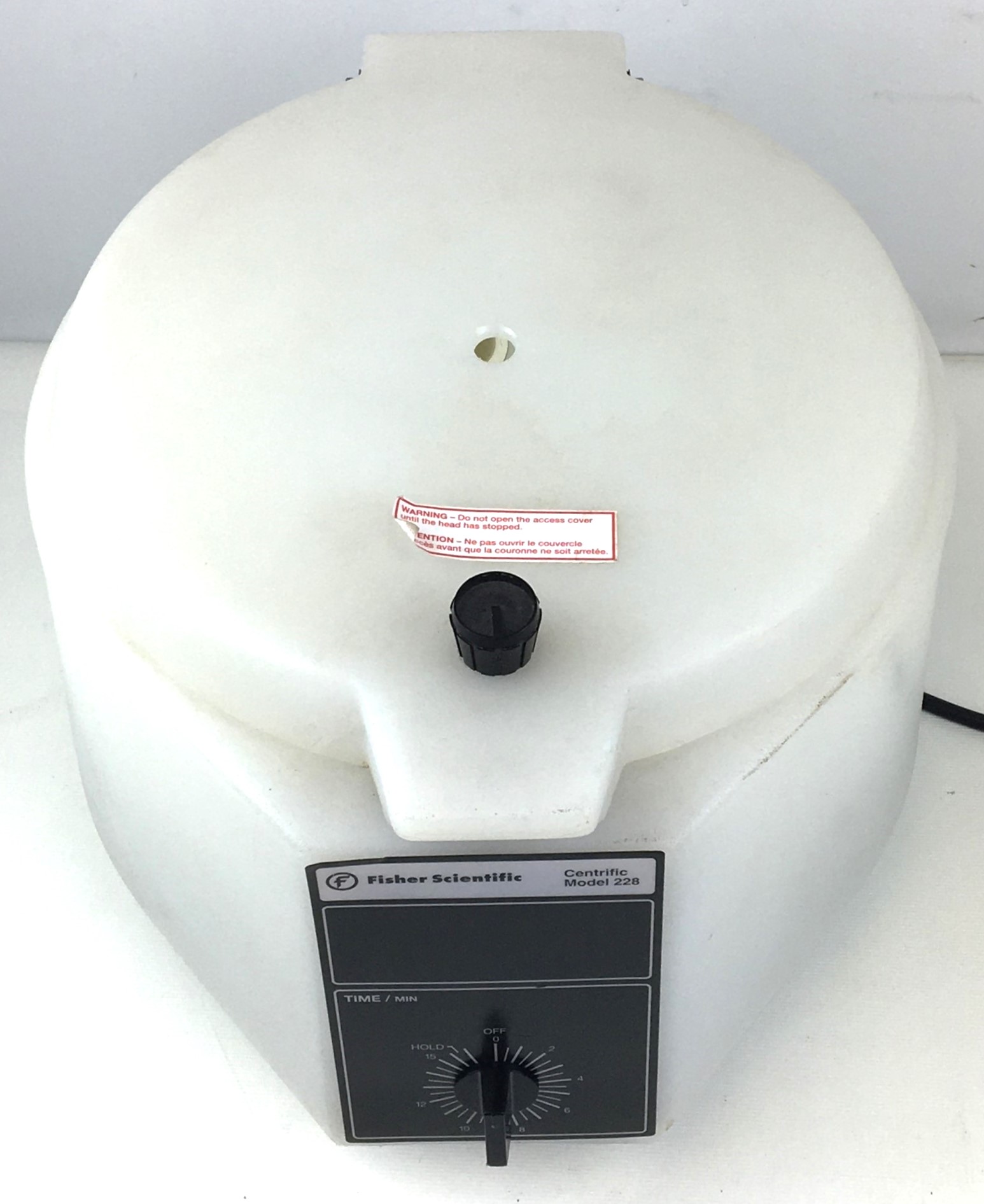 Used Fisher Centrific 228 Centrifuge with Fixed-Angle Rotor