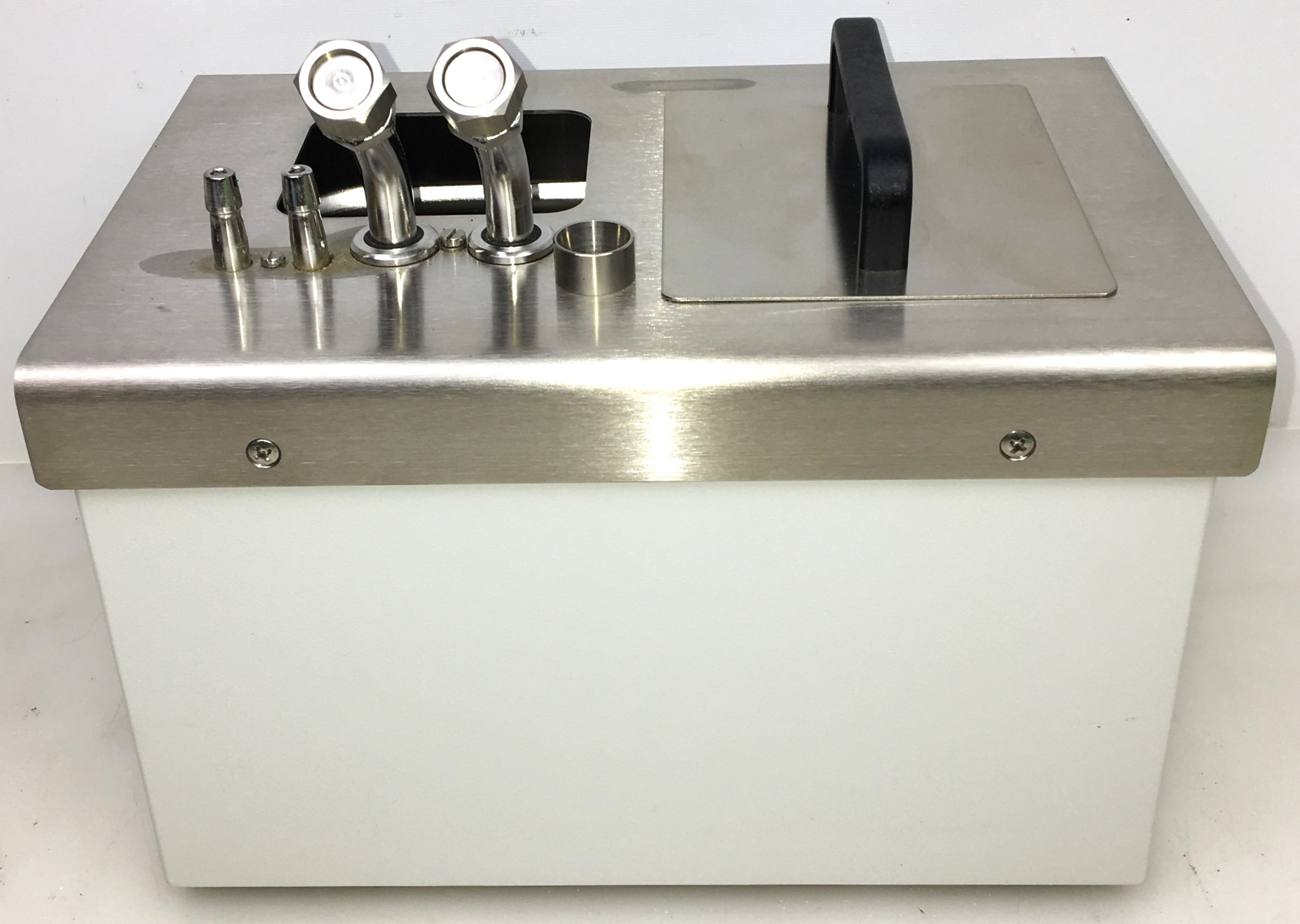 New Open Box Haake (Fisons) D8-L Circulating Bath (3L)