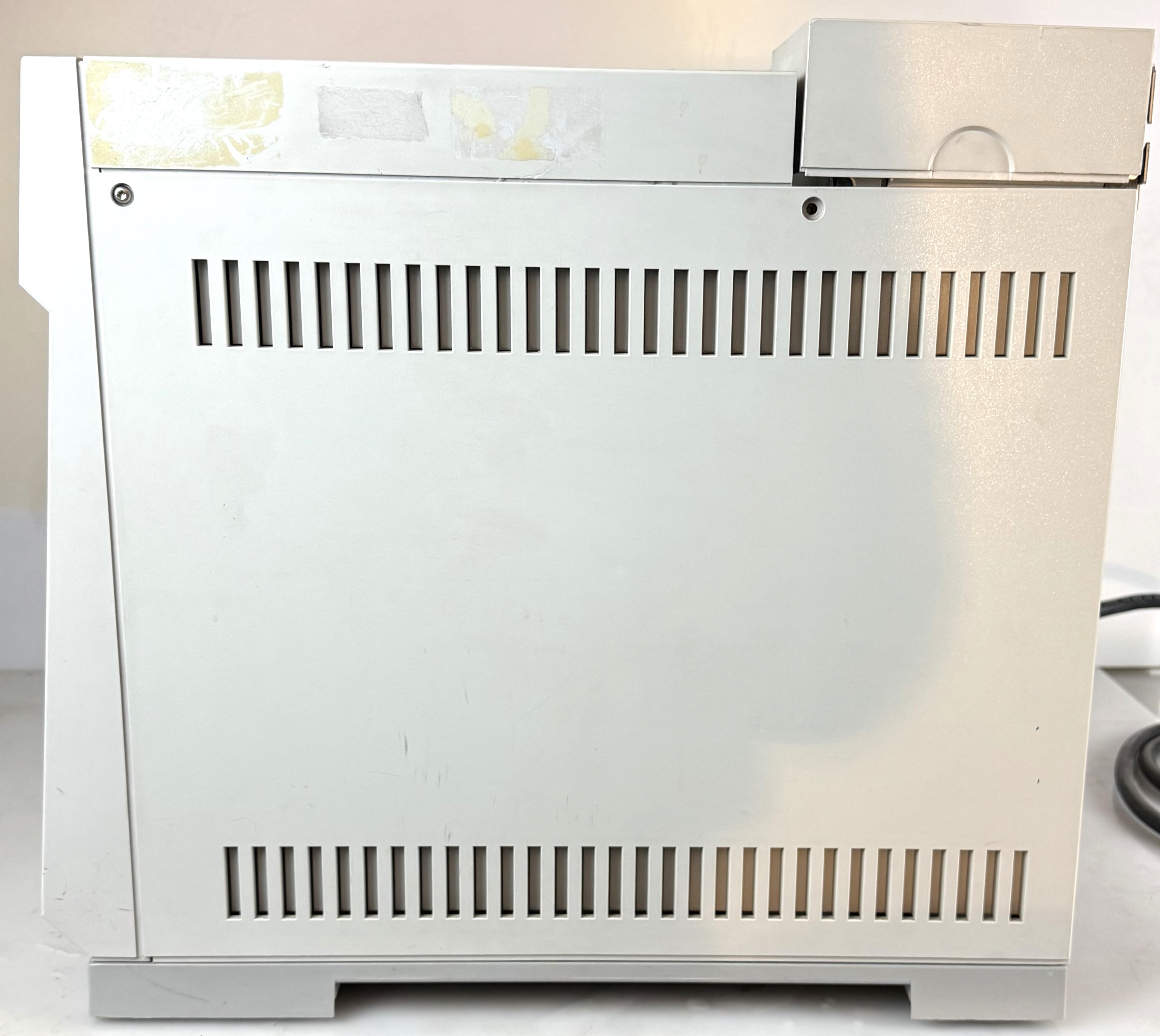 As is Agilent 6890 Series (G1530A) Gas Chromatograph