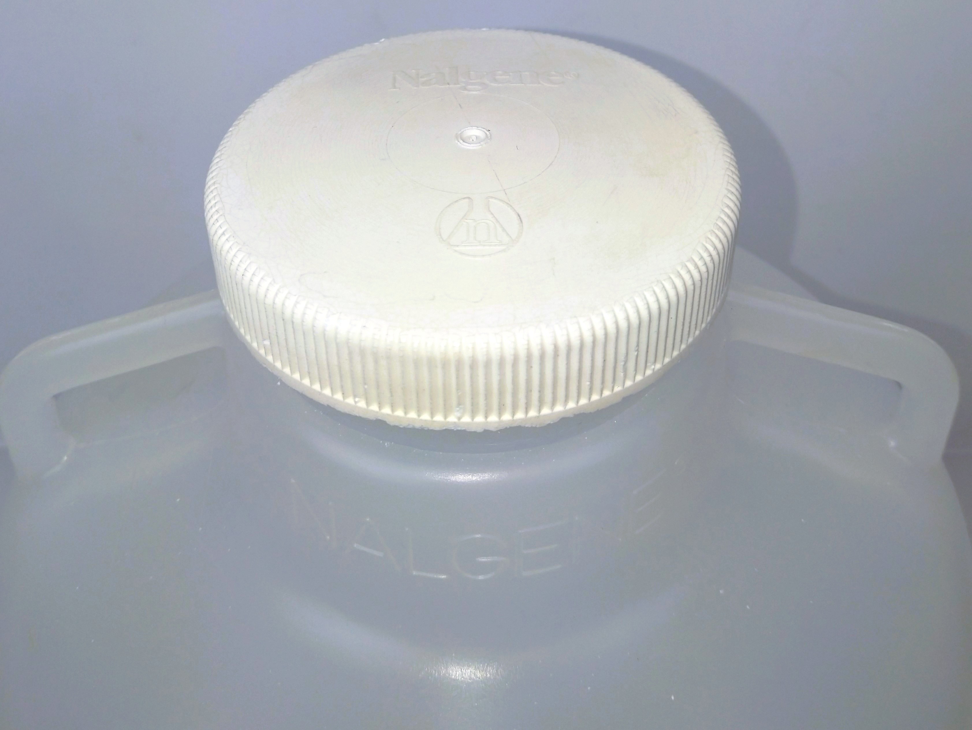 Used Nalgene 2235-0020 Wide-Mouth Round 10L Carboy with Handles